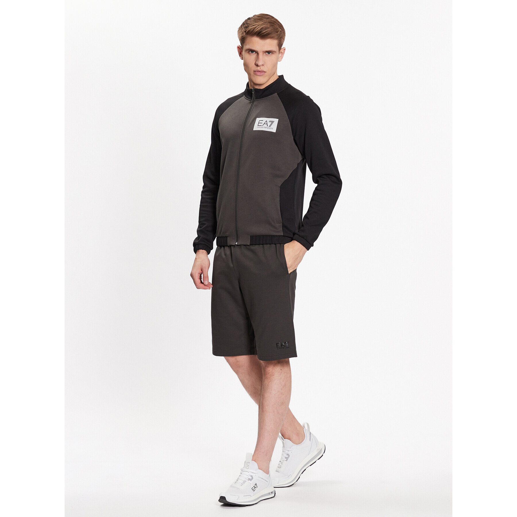 EA7 Emporio Armani Sportovní kraťasy 8NPS02 PJ05Z 1997 Šedá Regular Fit - Pepit.cz