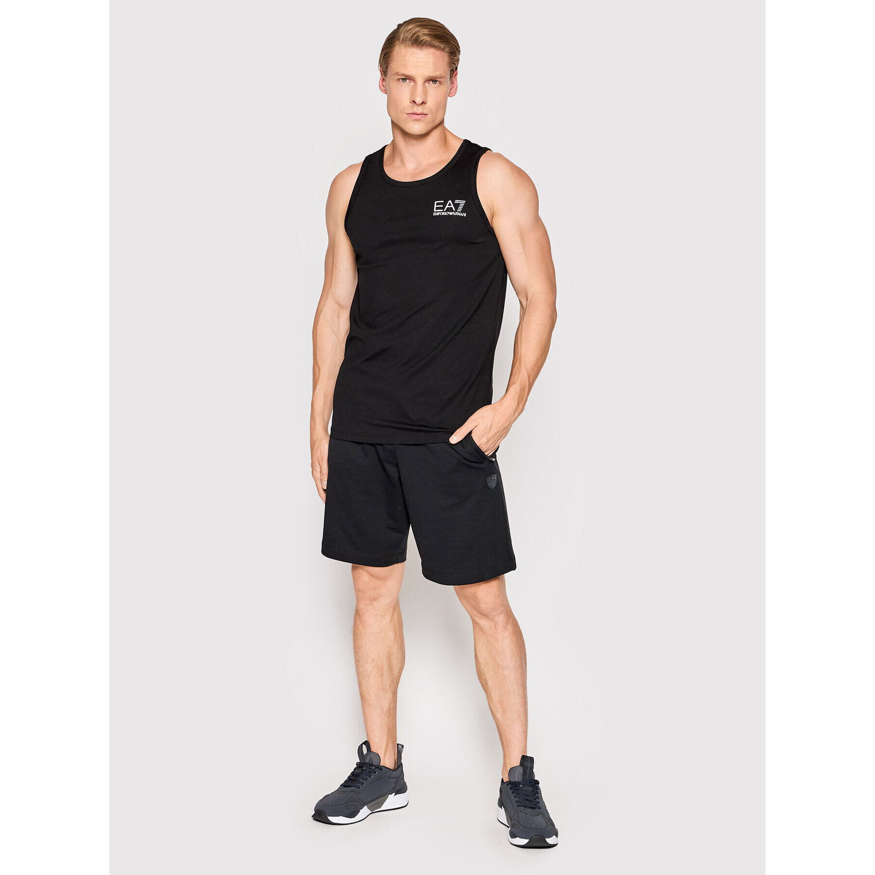 EA7 Emporio Armani Sportovní kraťasy 8NPS03 PJBPZ 1200 Černá Regular Fit - Pepit.cz