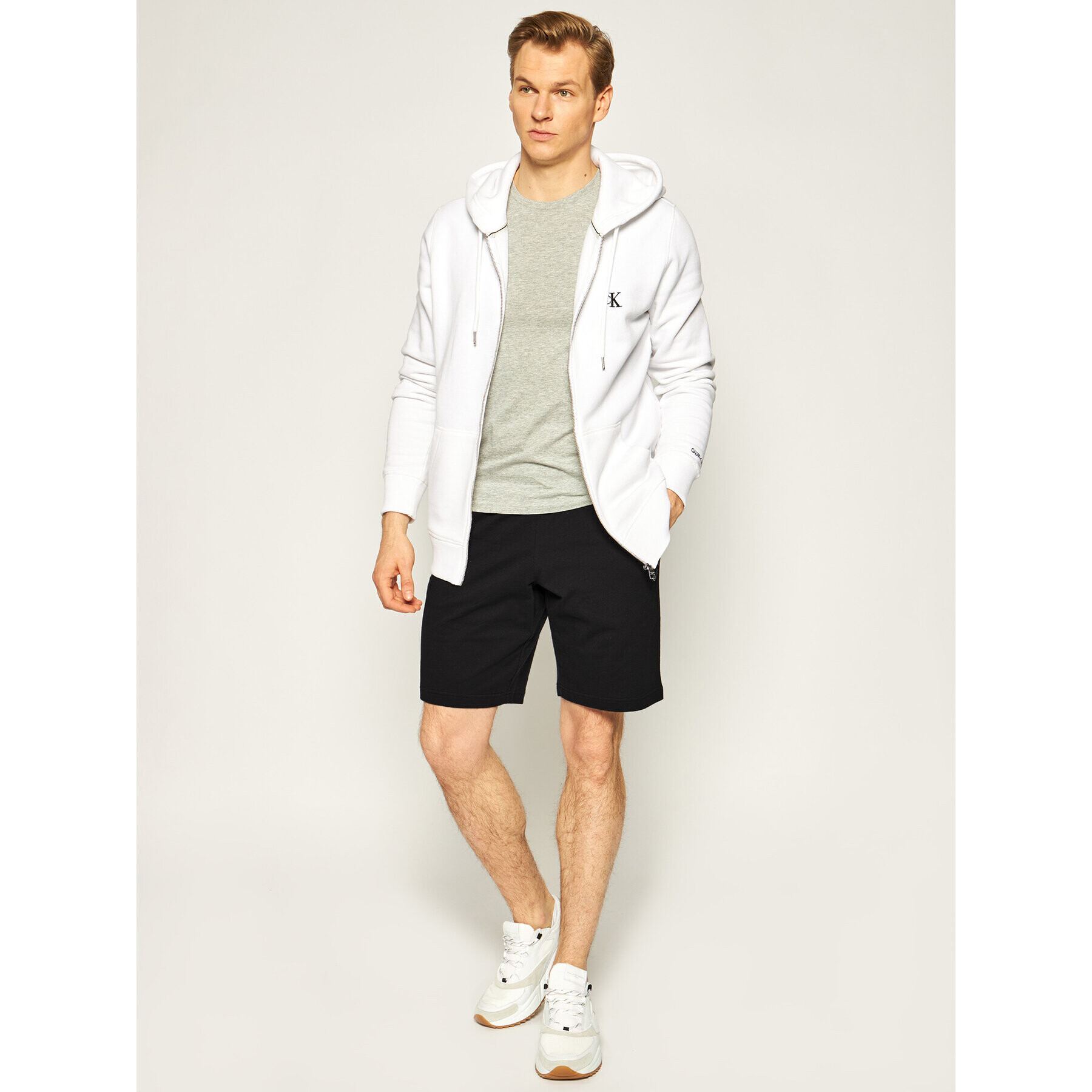 EA7 Emporio Armani Sportovní kraťasy 8NPS75 PJ05Z 1200 Černá Regular Fit - Pepit.cz