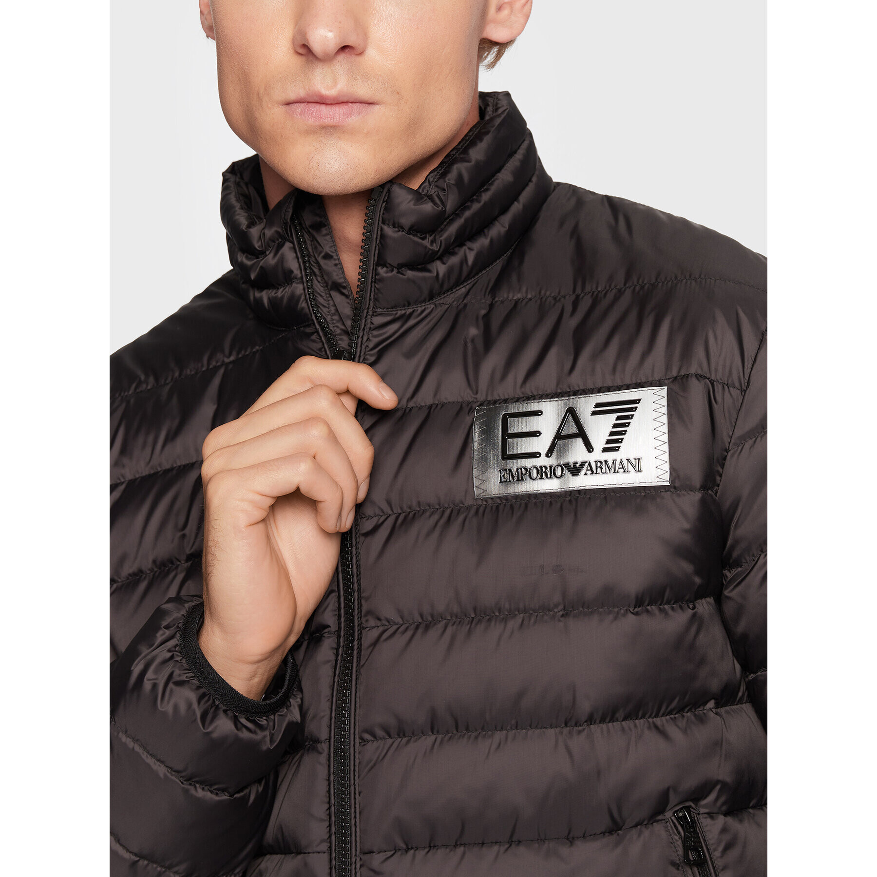 EA7 Emporio Armani Vatovaná bunda 6LPB14 PN5ZZ 1200 Černá Regular Fit - Pepit.cz