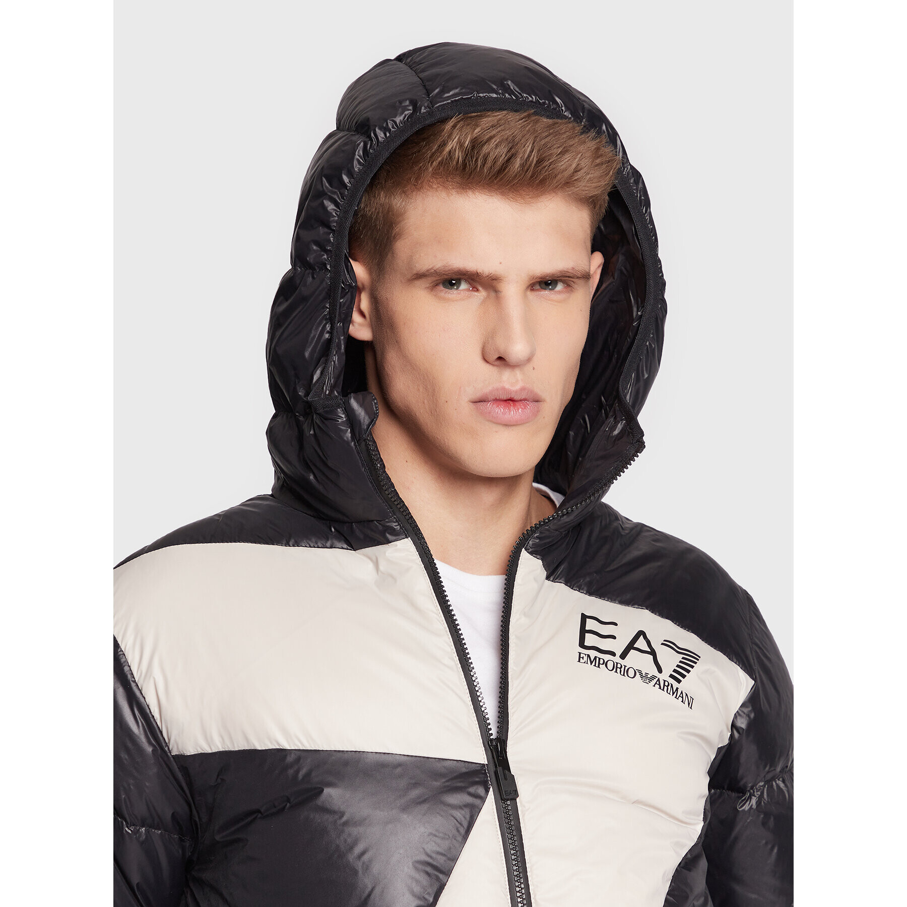 EA7 Emporio Armani Vatovaná bunda 6LPB53 PNR4Z 1200 Černá Regular Fit - Pepit.cz