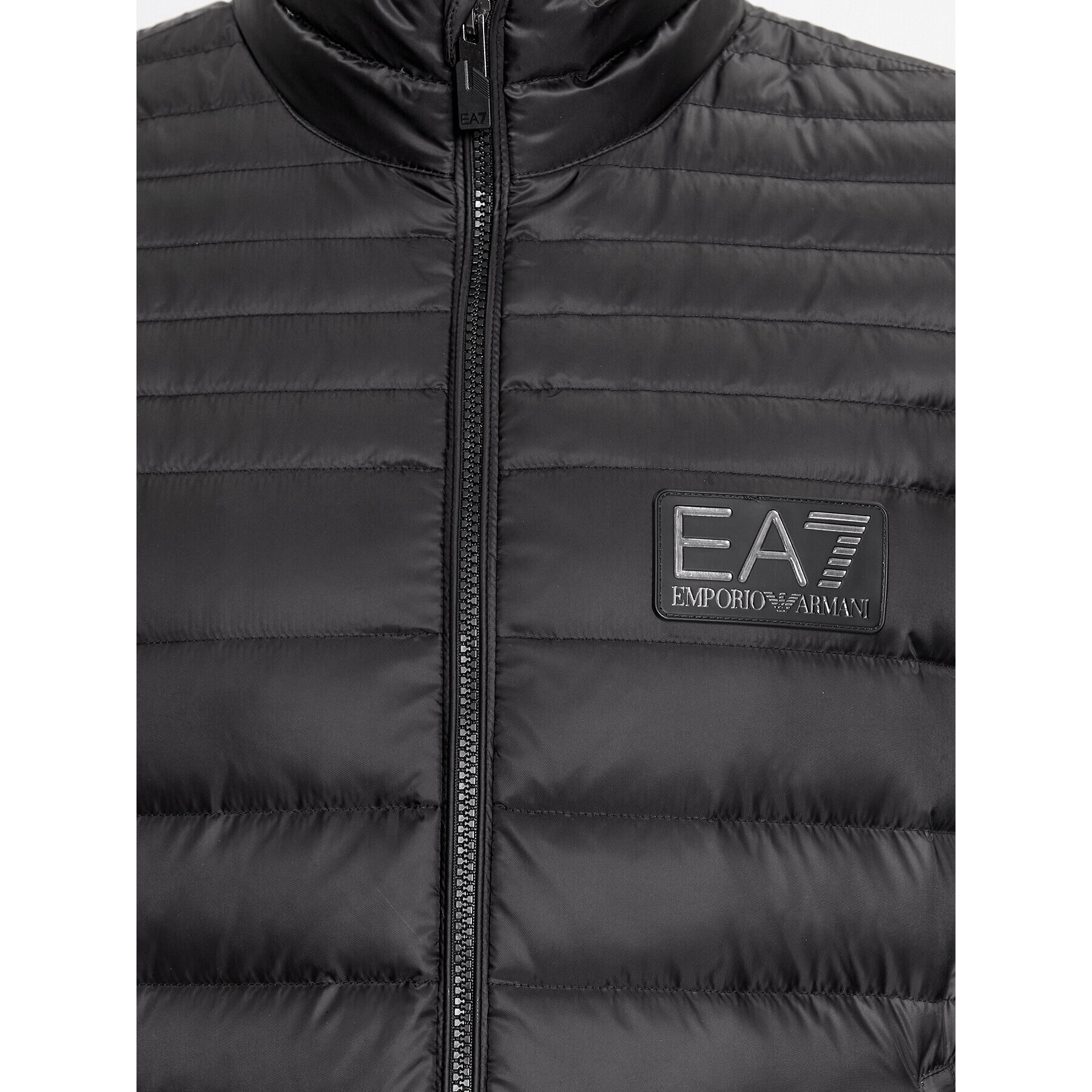 EA7 Emporio Armani Vatovaná bunda 6RPB14 PN5ZZ 1200 Černá Regular Fit - Pepit.cz