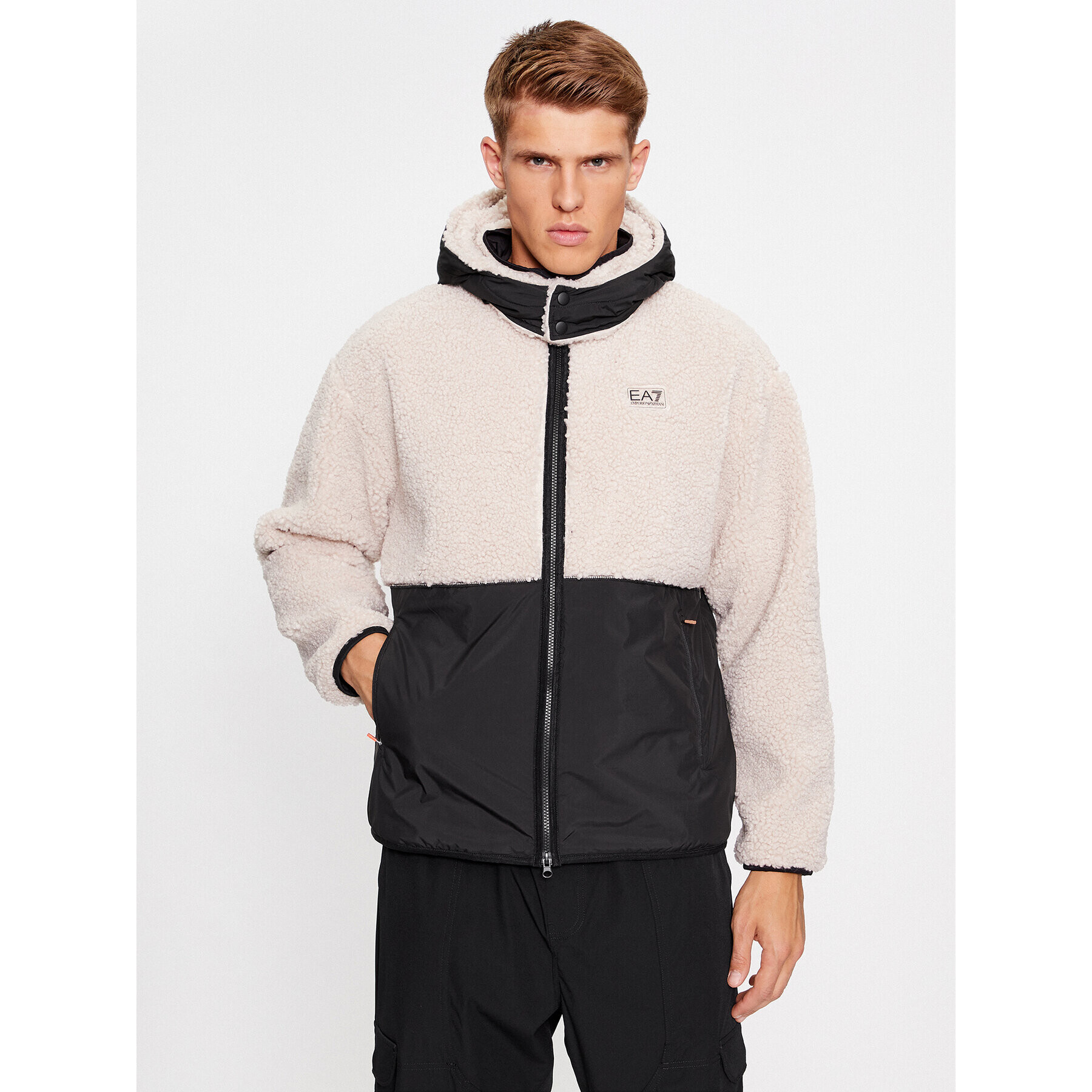 EA7 Emporio Armani Vatovaná bunda 6RPB48 PJSGZ 1716 Stříbrná Regular Fit - Pepit.cz