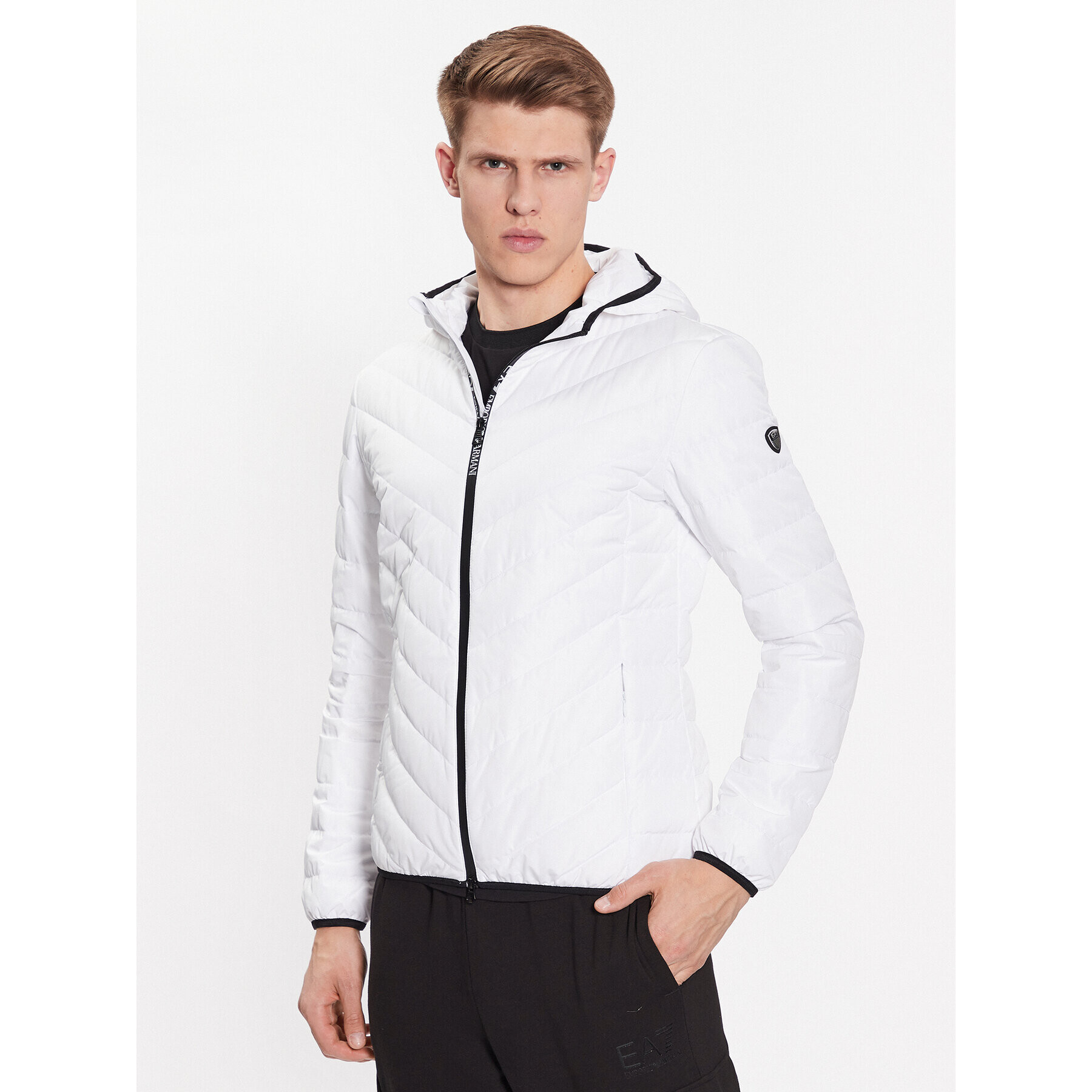 EA7 Emporio Armani Vatovaná bunda 8NPB07 PNE1Z 1100 Bílá Regular Fit - Pepit.cz