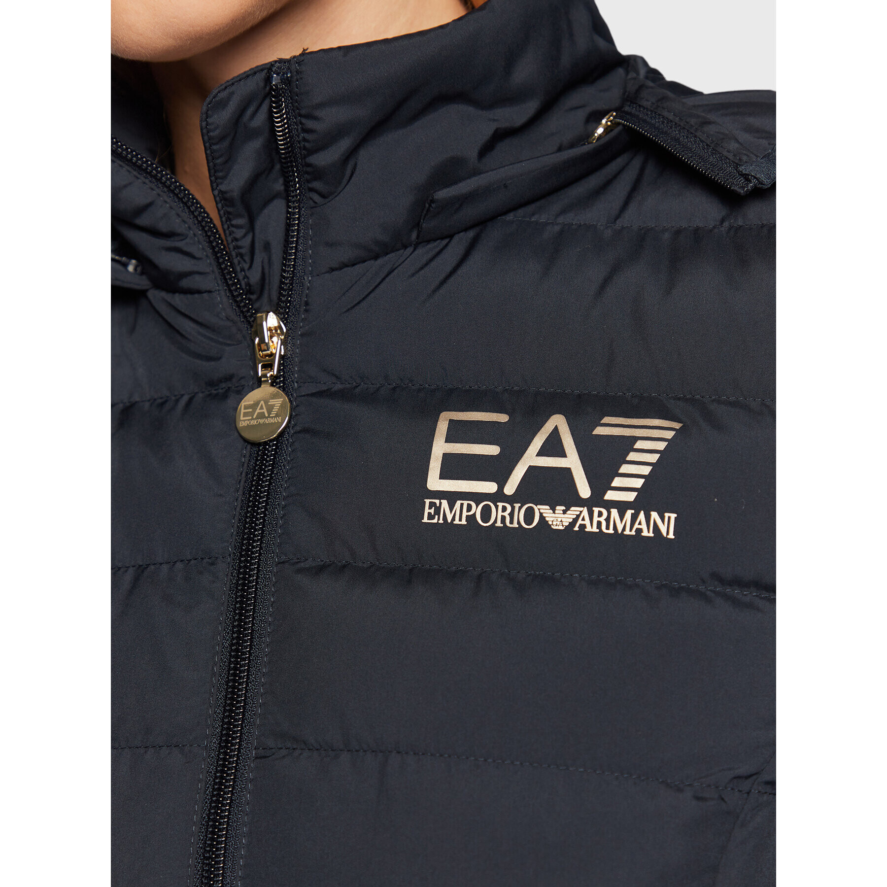 EA7 Emporio Armani Vatovaná bunda 8NTB23 TNF8Z 0540 Tmavomodrá Regular Fit - Pepit.cz