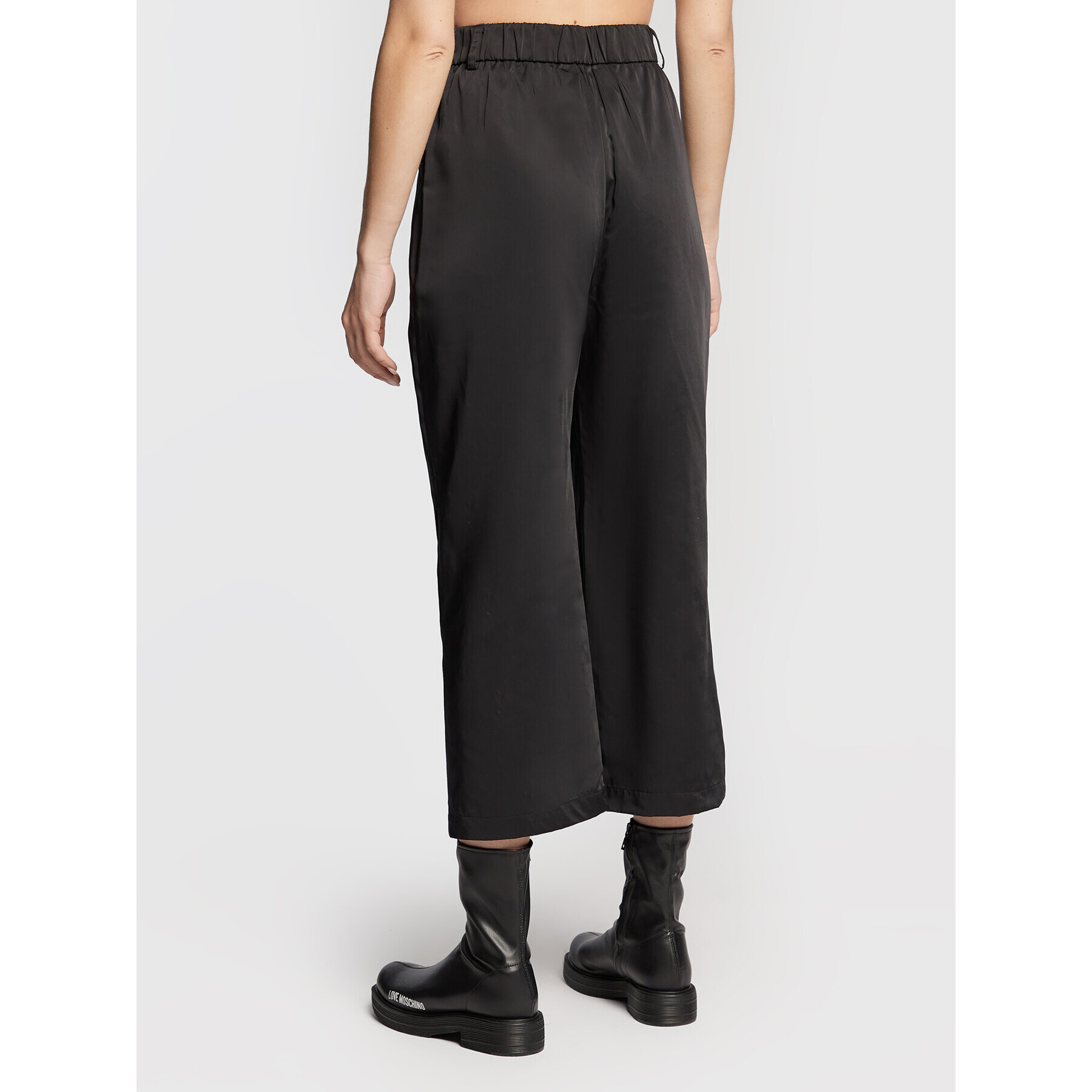 Edited Kalhoty culottes Janne EDT6138002000002 Černá Relaxed Fit - Pepit.cz