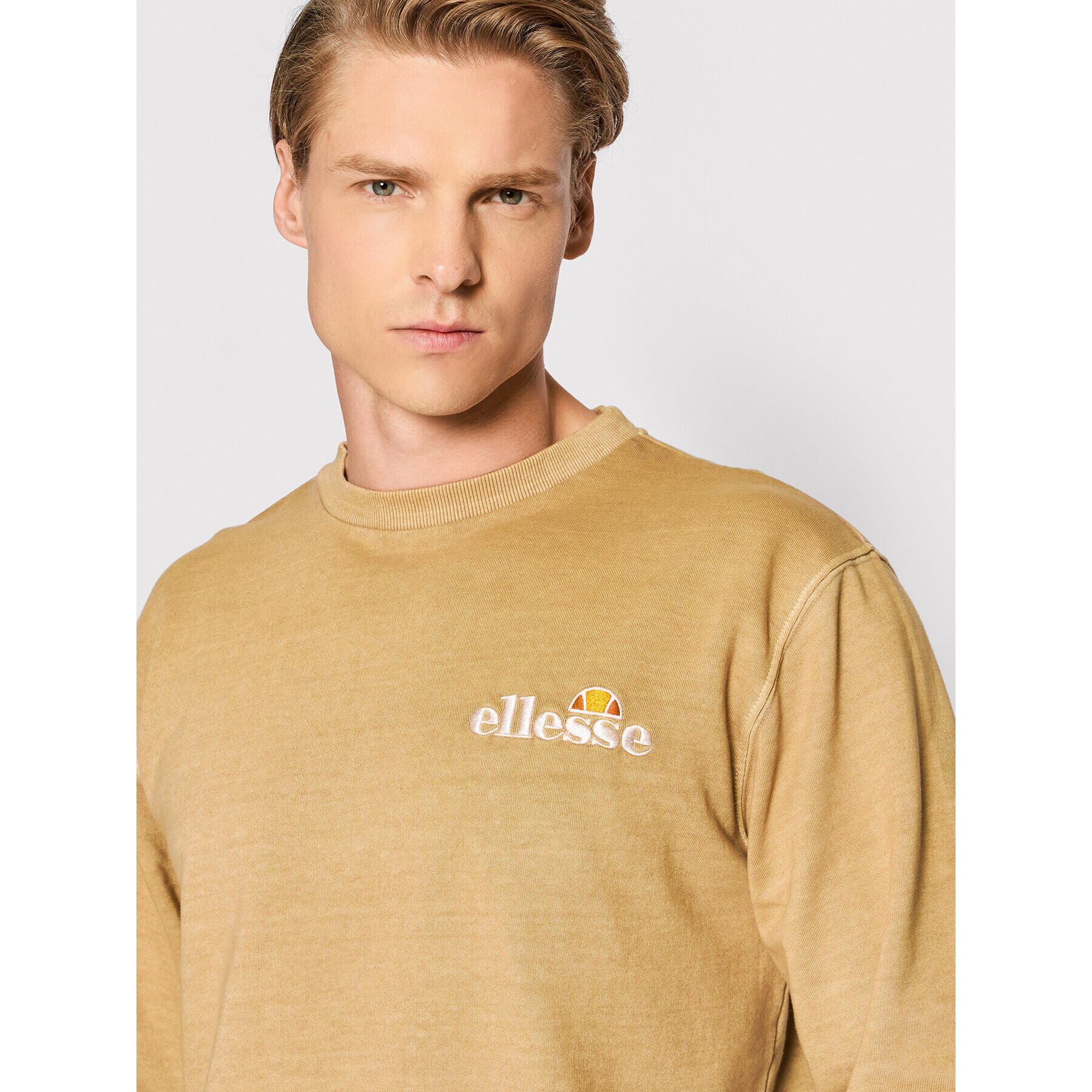 Ellesse Mikina Calendula SHM13145 Hnědá Regular Fit - Pepit.cz