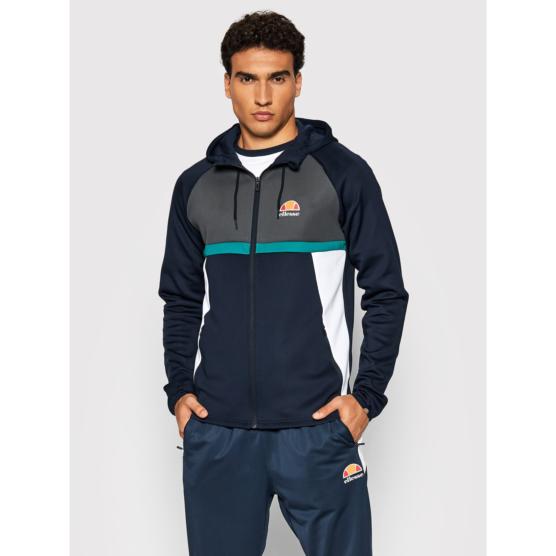 Ellesse Mikina Lizaru SXK12395 Tmavomodrá Regular Fit - Pepit.cz