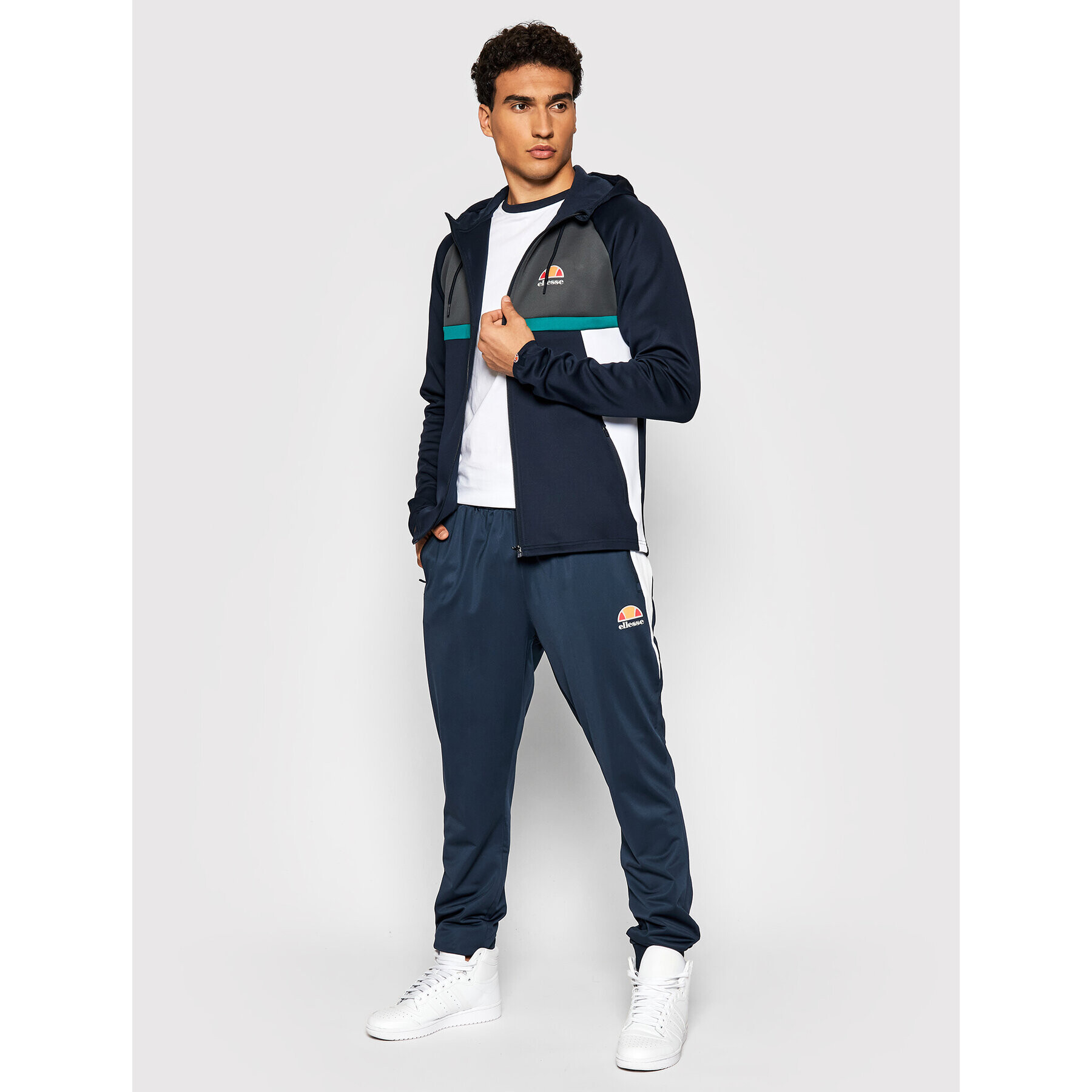 Ellesse Mikina Lizaru SXK12395 Tmavomodrá Regular Fit - Pepit.cz