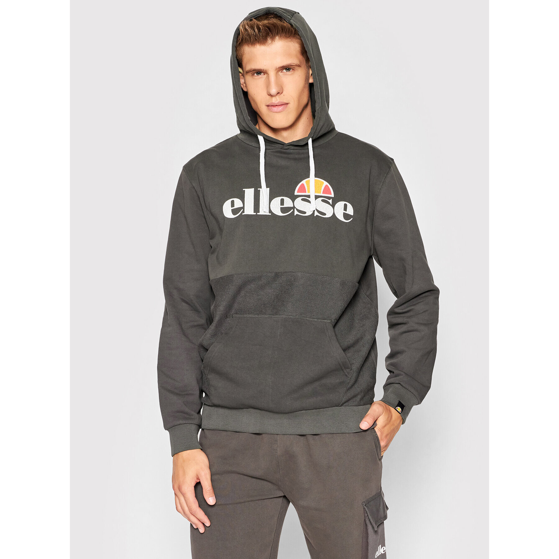 Ellesse Mikina Plessa Oh SHN15152 Šedá Regular Fit - Pepit.cz