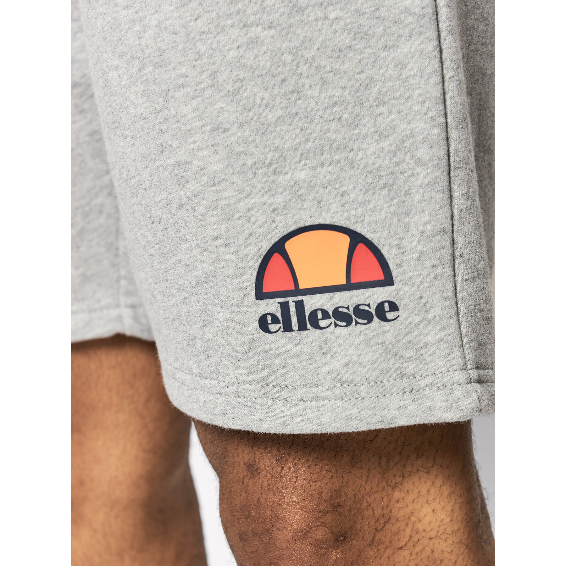 Ellesse Sportovní kraťasy Malviva SXG13532 Šedá Regular Fit - Pepit.cz