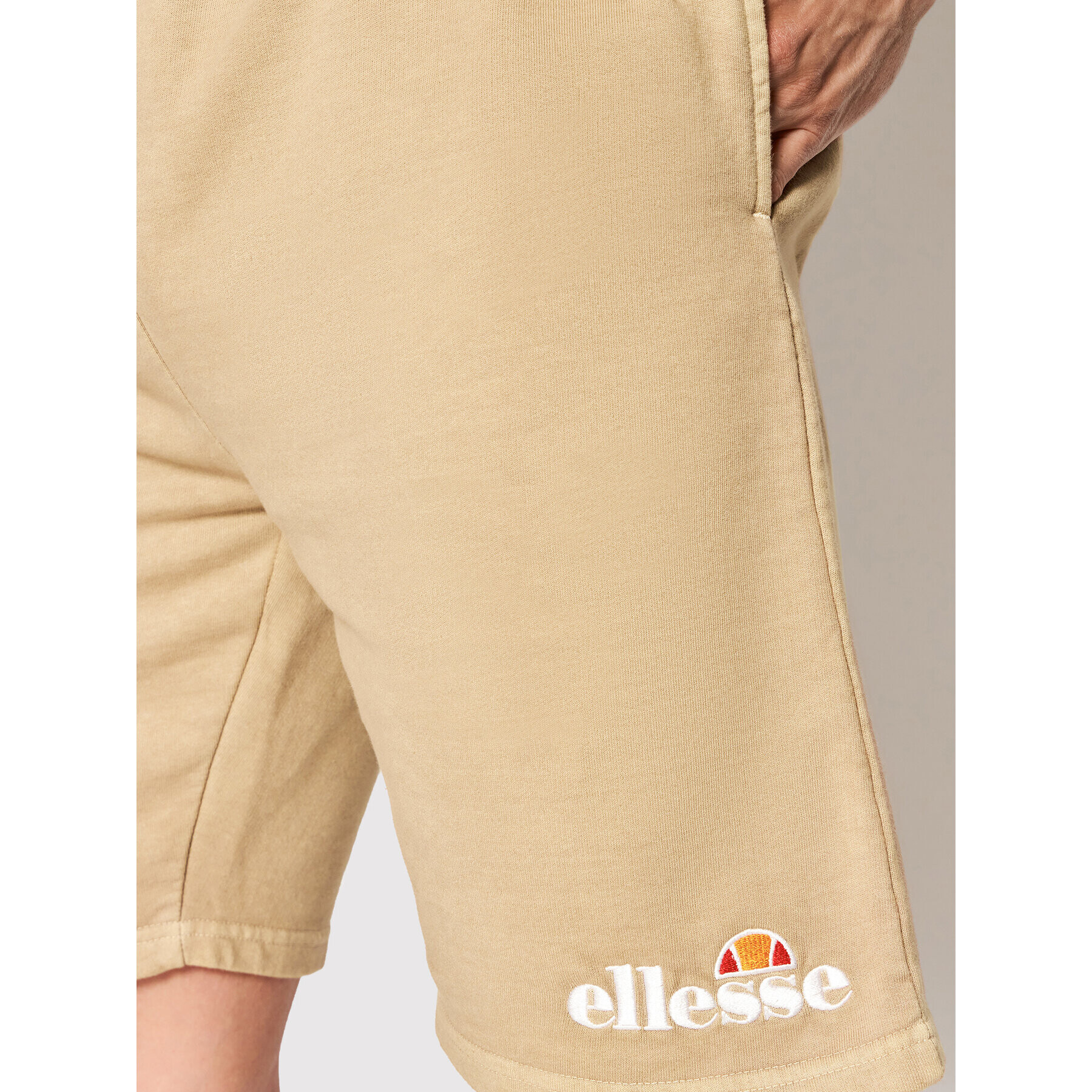 Ellesse Sportovní kraťasy Rubia SHM13146 Hnědá Regular Fit - Pepit.cz