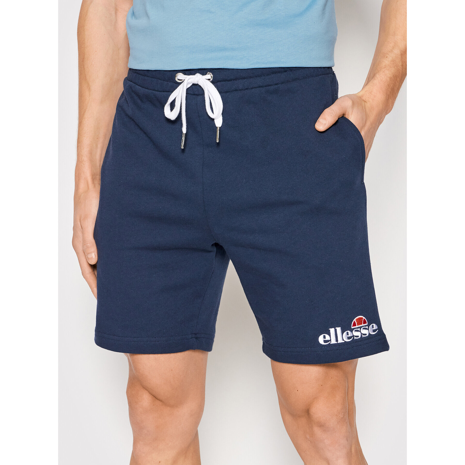 Ellesse Sportovní kraťasy Silvan SHF09162 Tmavomodrá Regular Fit - Pepit.cz