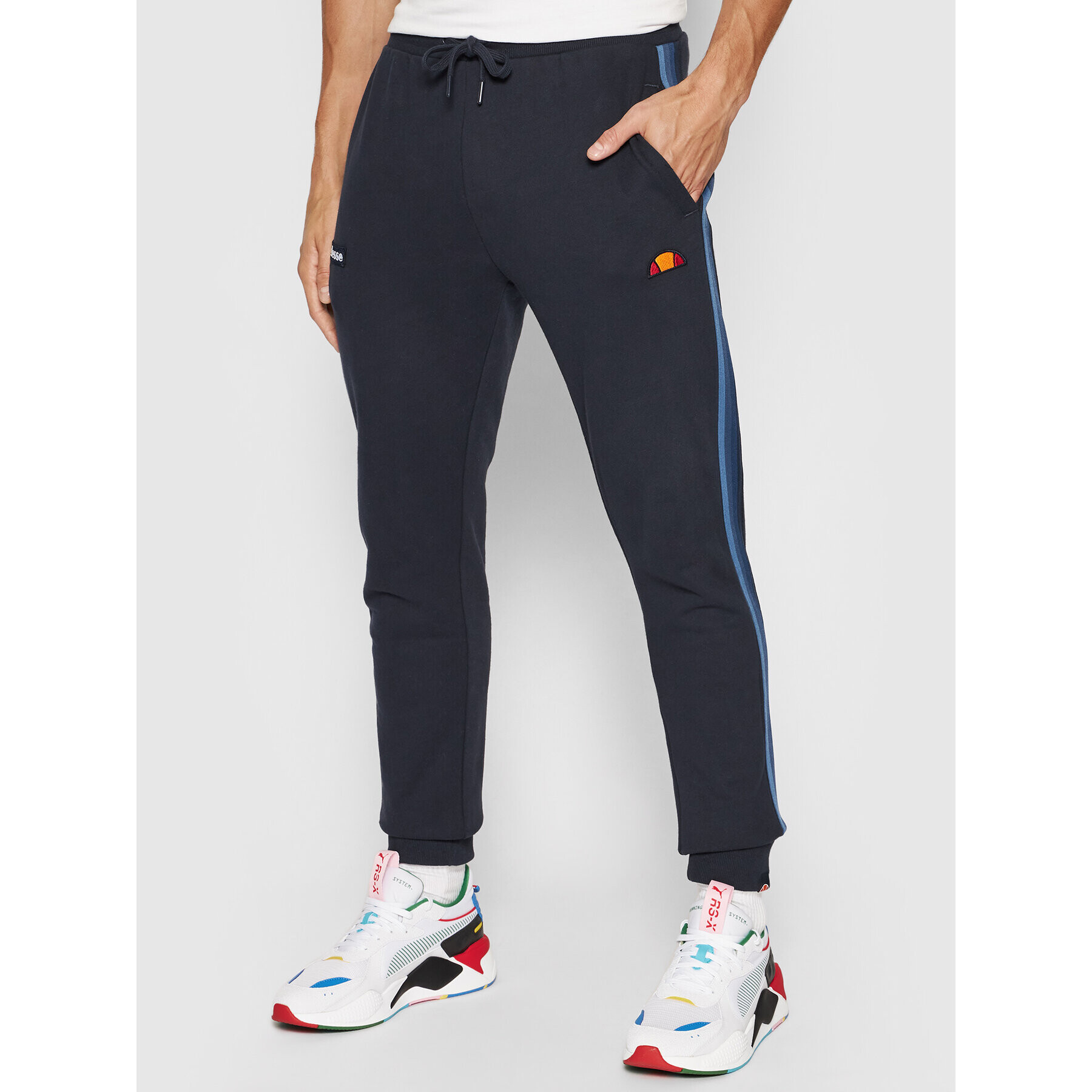 Ellesse Teplákové kalhoty Aylo SHK13114 Tmavomodrá Regular Fit - Pepit.cz