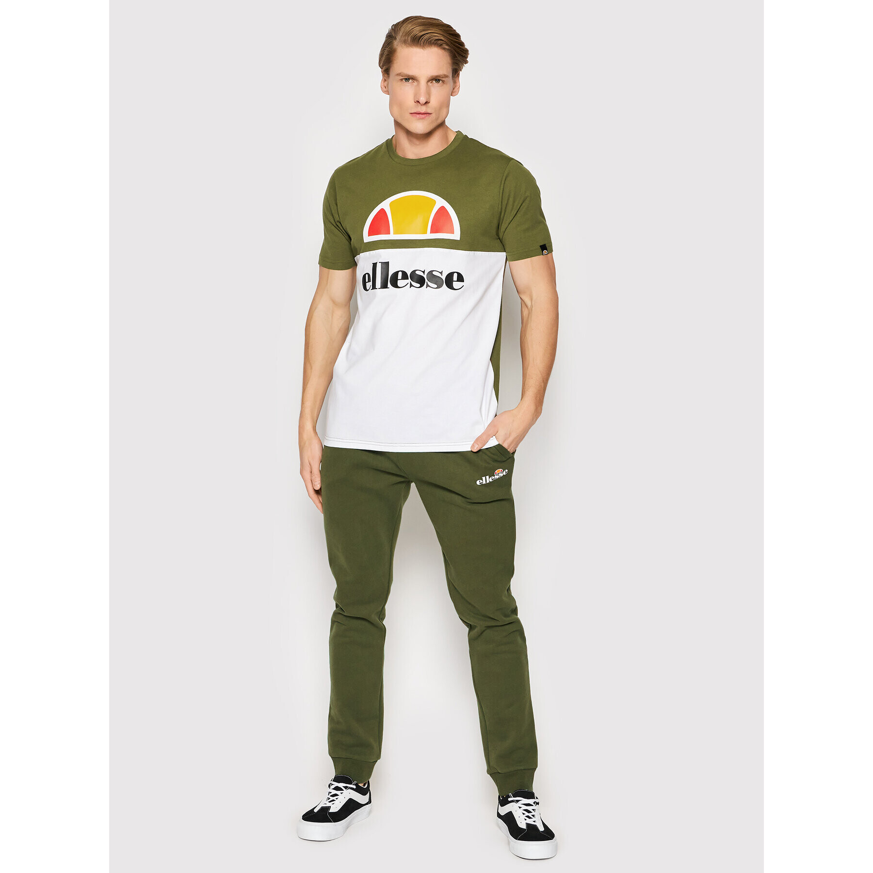 Ellesse Teplákové kalhoty Granite SHK12643 Zelená Regular Fit - Pepit.cz