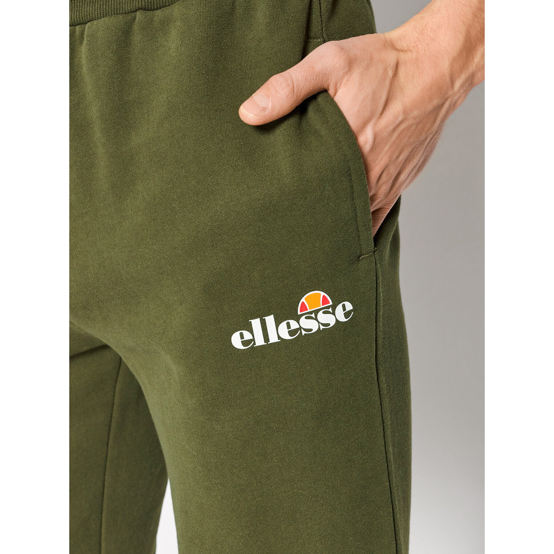 Ellesse Teplákové kalhoty Granite SHK12643 Zelená Regular Fit - Pepit.cz