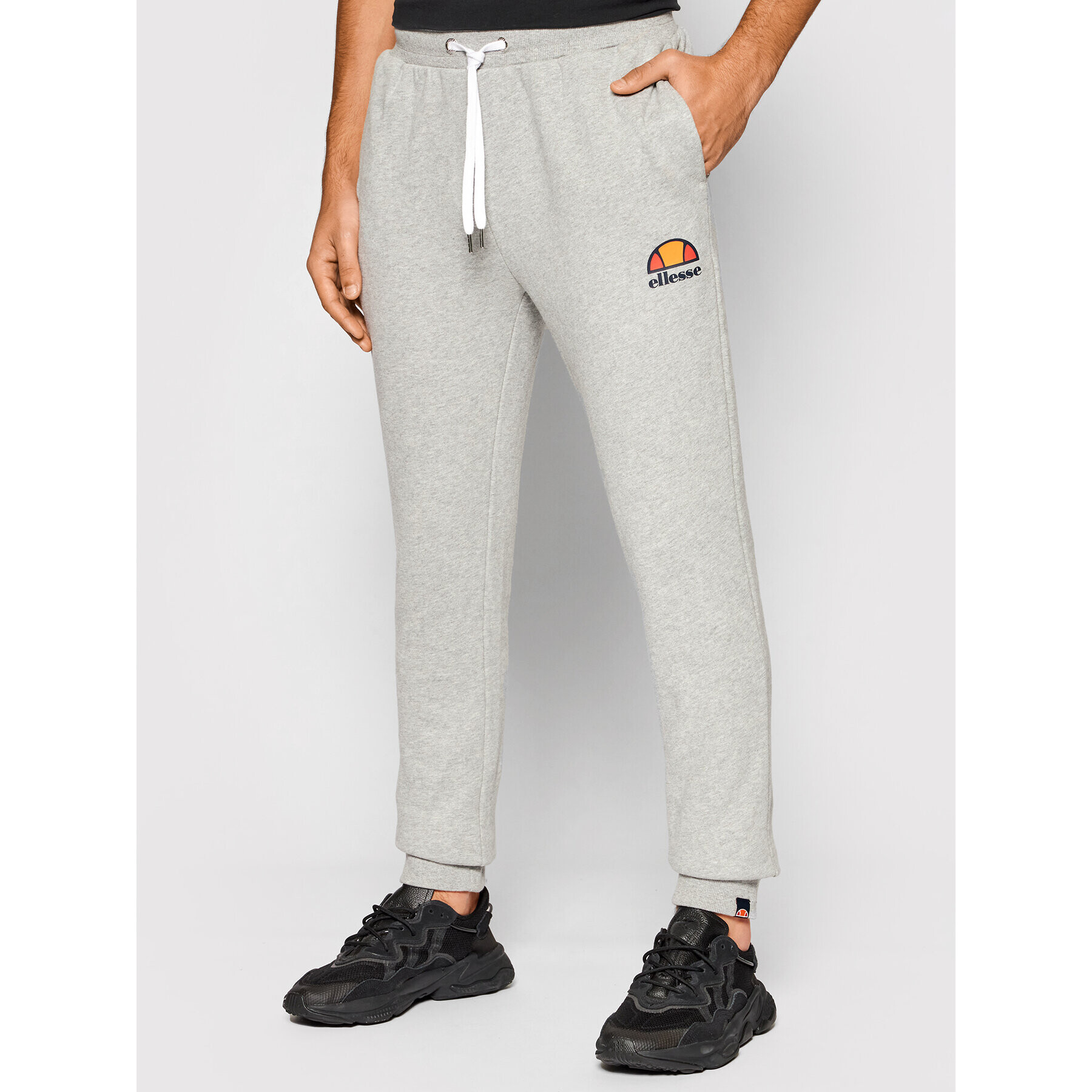 Ellesse Teplákové kalhoty Ovest SHS01763 Šedá Regular Fit - Pepit.cz