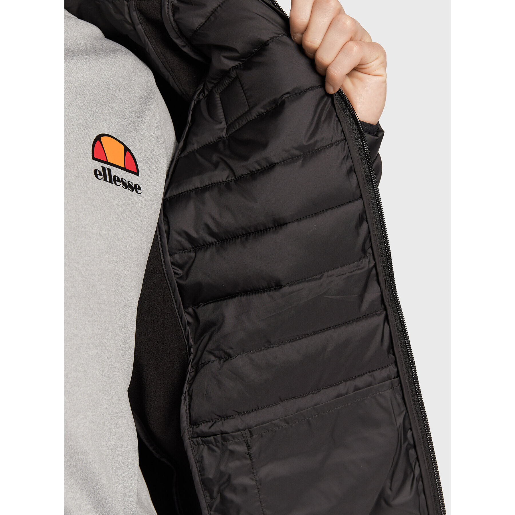 Ellesse Vatovaná bunda El Tundra SHP15820 Černá Regular Fit - Pepit.cz