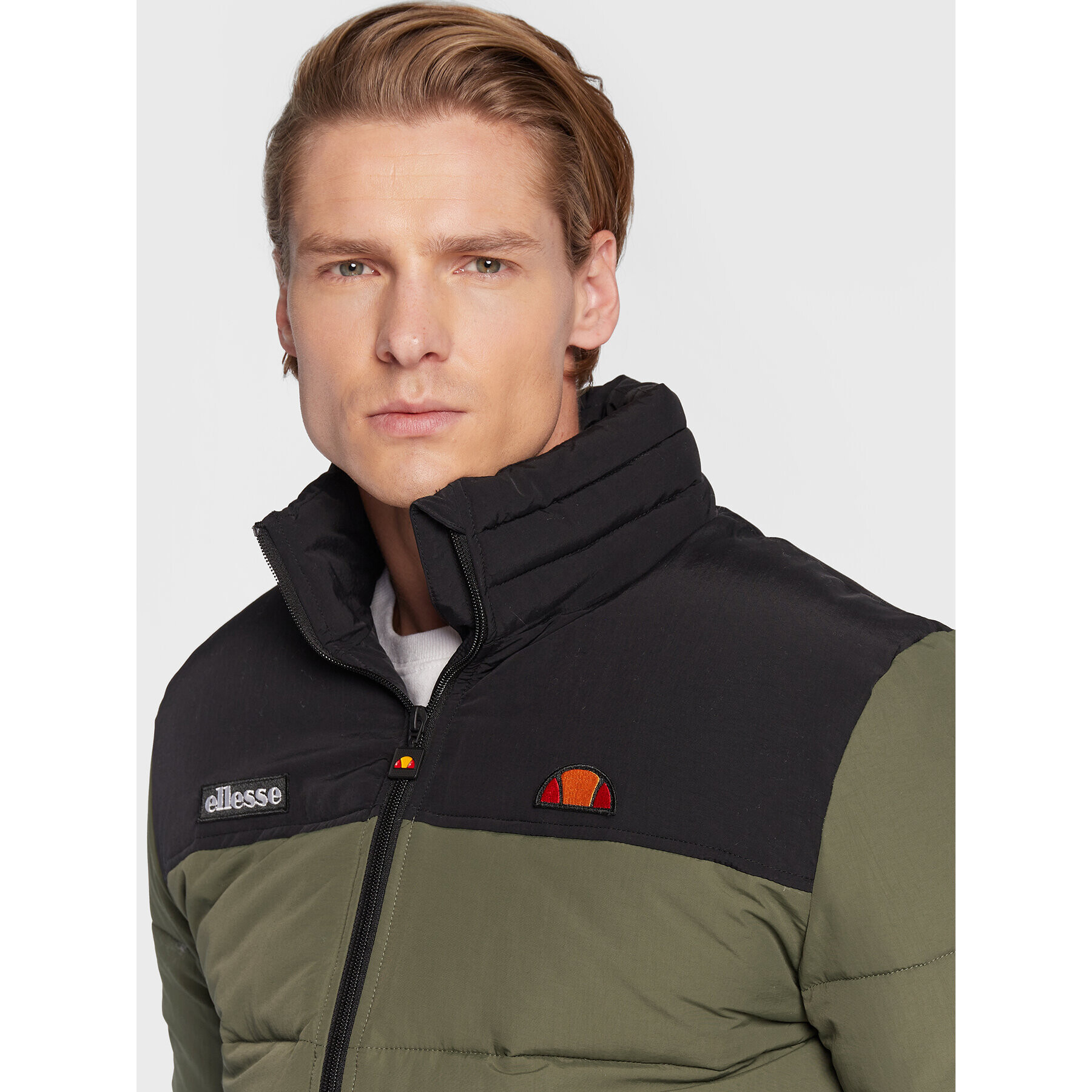 Ellesse Vatovaná bunda Nebula SHK12789 Khaki Regular Fit - Pepit.cz