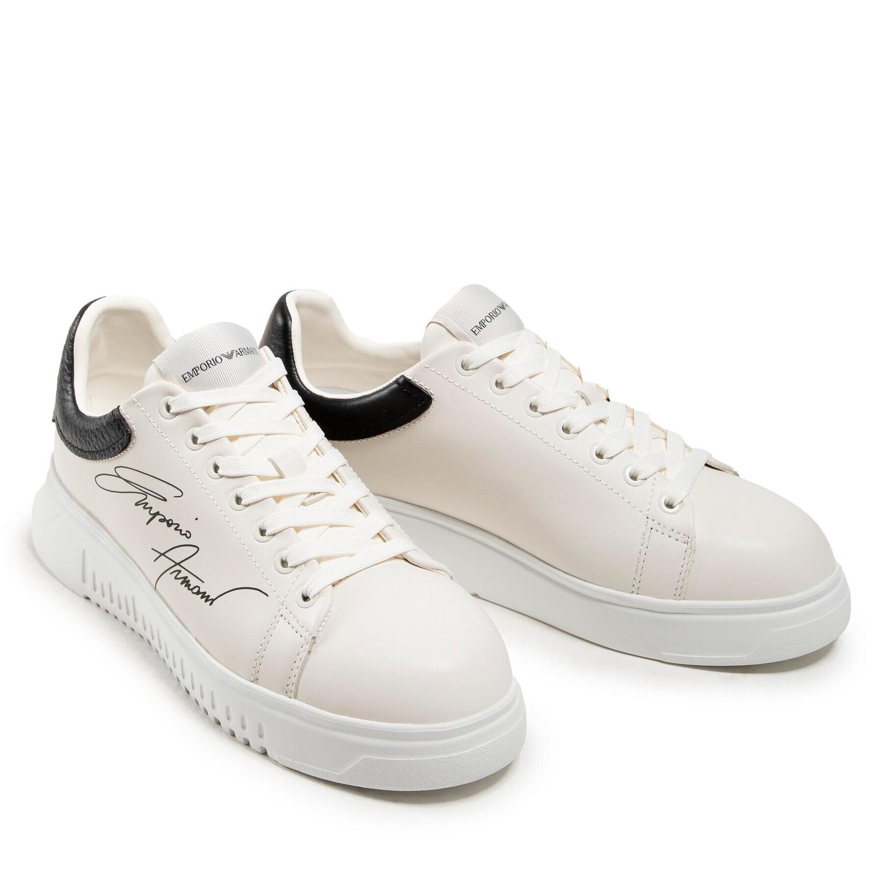 Emporio Armani Sneakersy X4X264 XM670 N422 Bílá - Pepit.cz