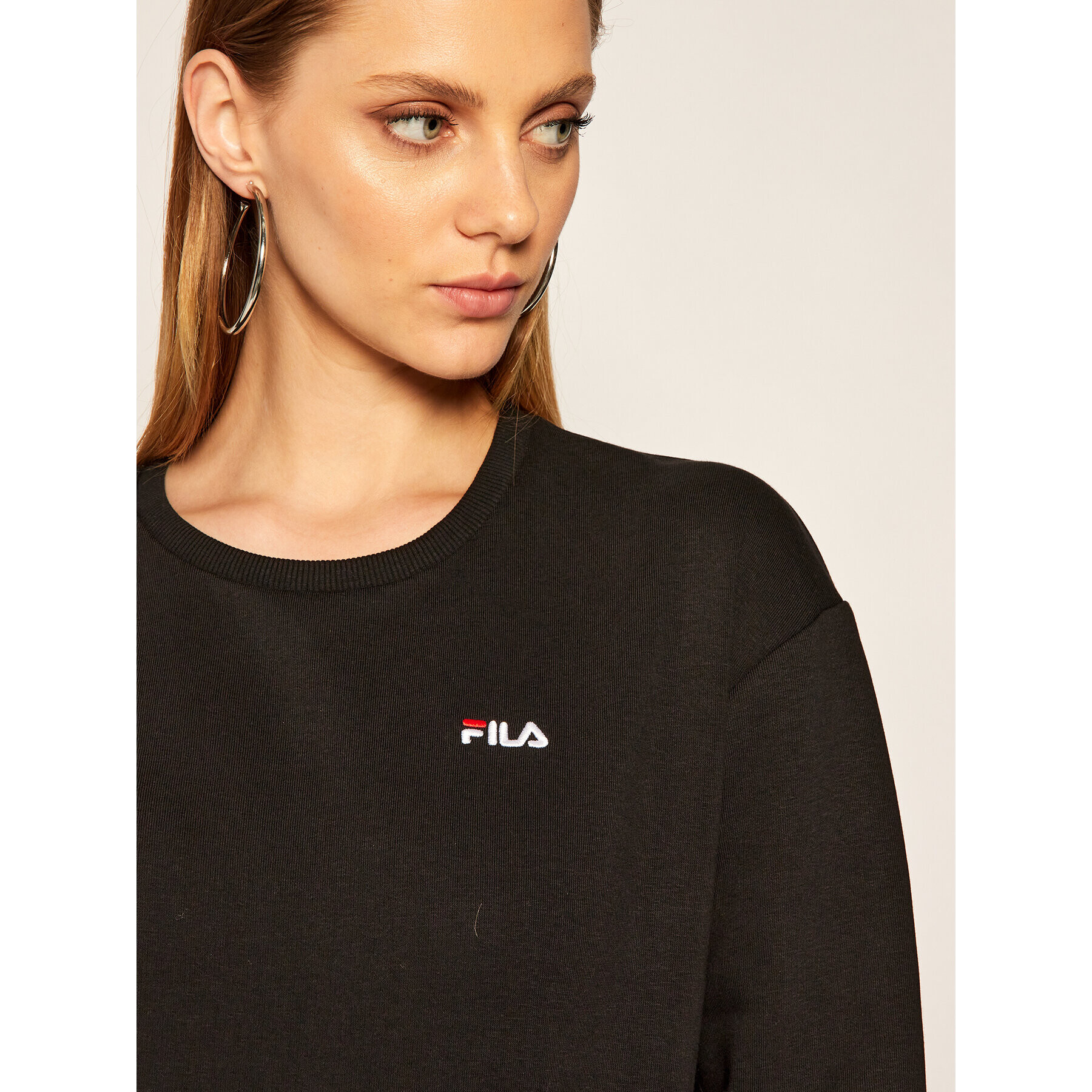 Fila Mikina Effie Crew Sweat 687467 Černá Regular Fit - Pepit.cz