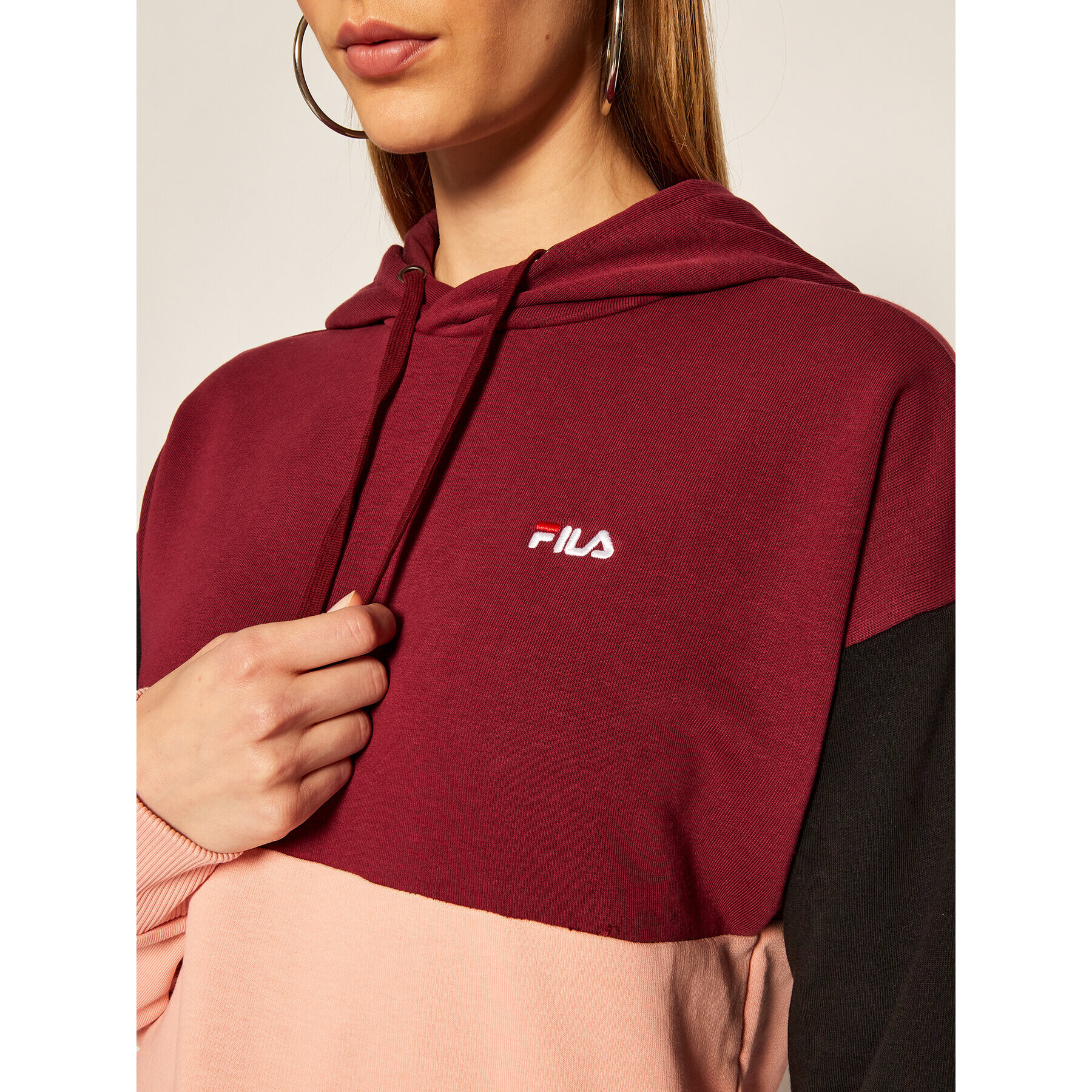 Fila Mikina Sanja Cropped 687977 Barevná Regular Fit - Pepit.cz