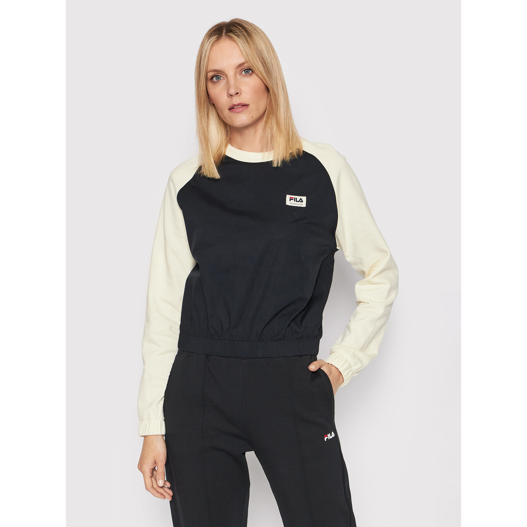 Fila Mikina Tabor FAW0001 Černá Reglan Fit - Pepit.cz