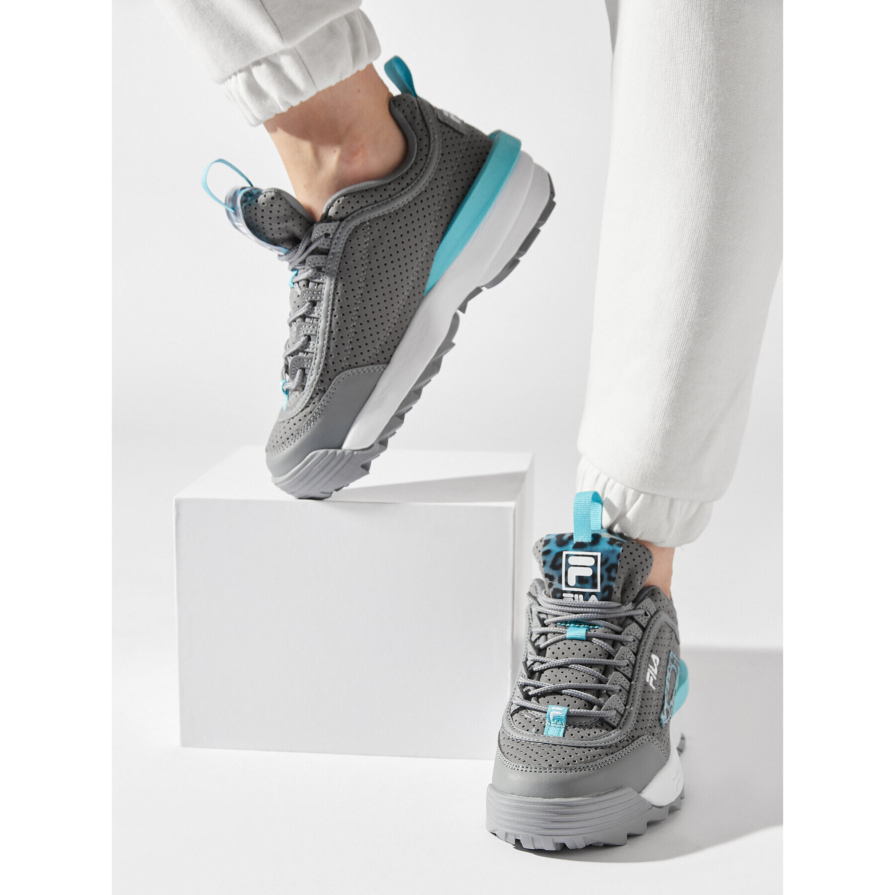 Fila Sneakersy Disruptor T Wmn FFW0244.83233 Šedá - Pepit.cz