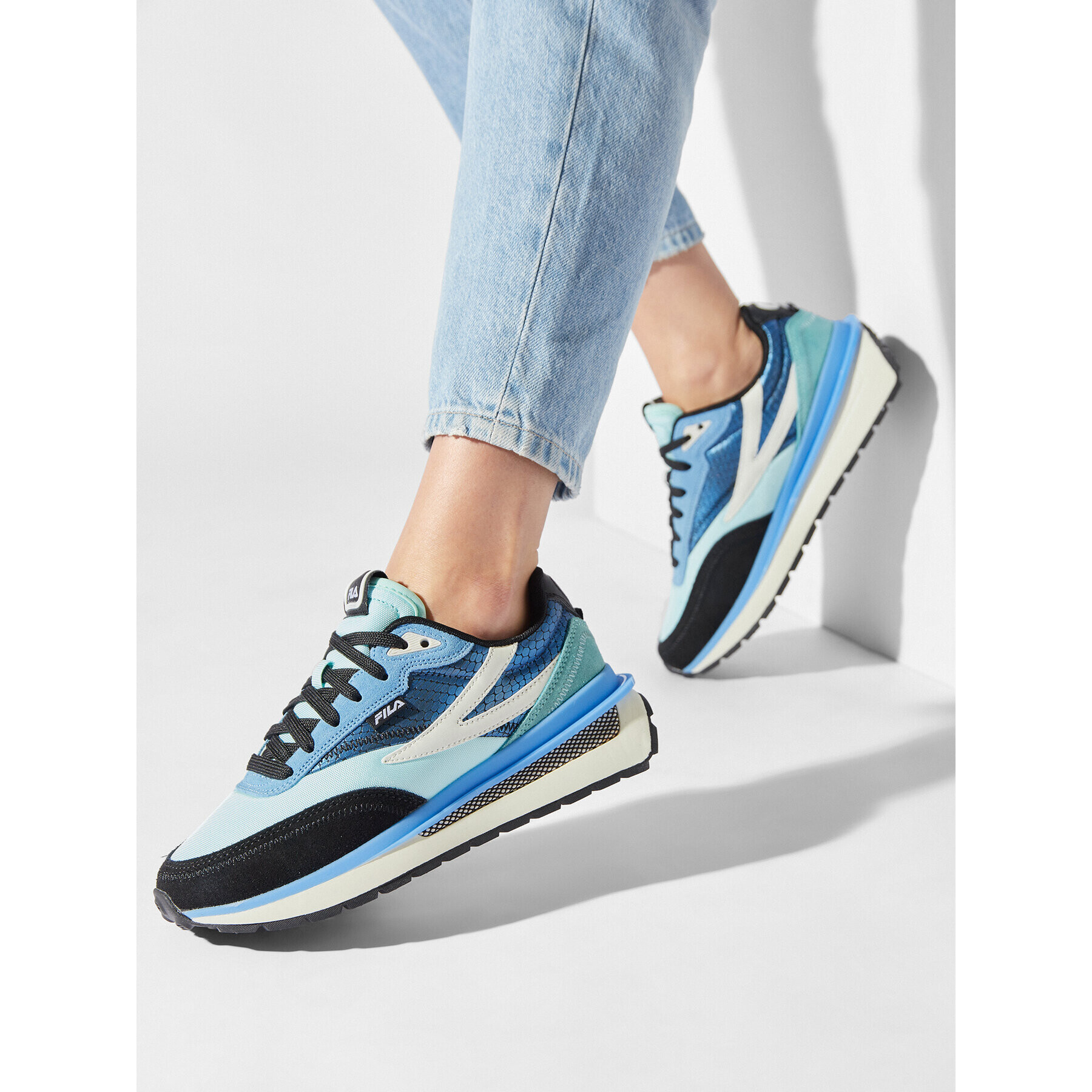 Fila Sneakersy Reggio F Wmn FFW0262.93016 Černá - Pepit.cz