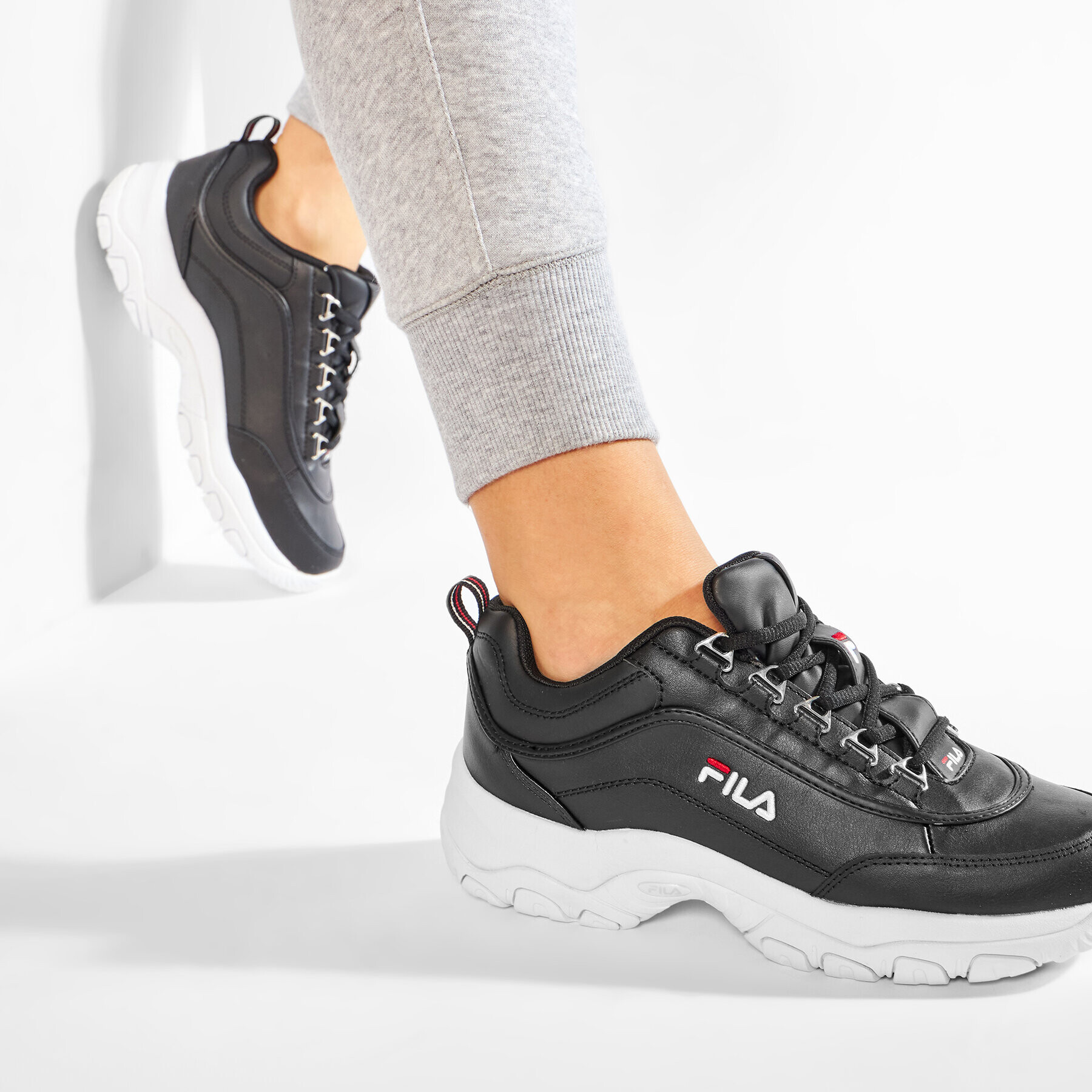 Fila Sneakersy Strada Low Wmn 1010560.25Y Černá - Pepit.cz