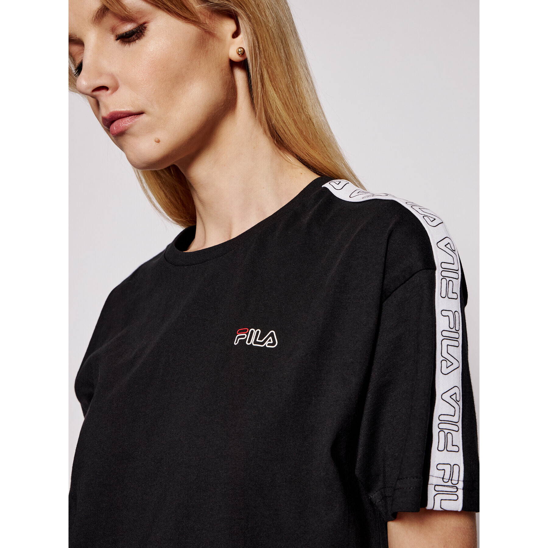 Fila T-Shirt Jakena Taped 683395 Černá Regular Fit - Pepit.cz