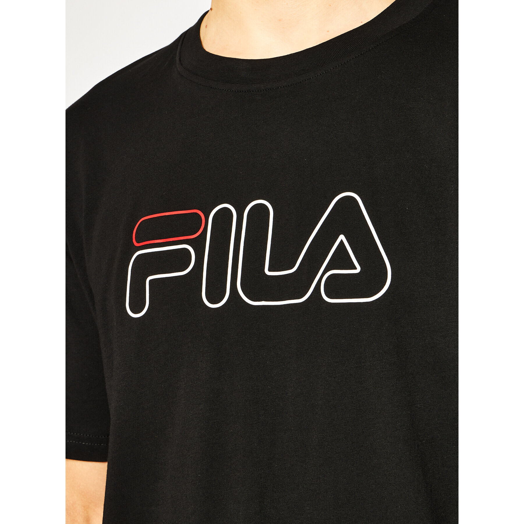 Fila T-Shirt Loe Tee 683095 Černá Regular Fit - Pepit.cz