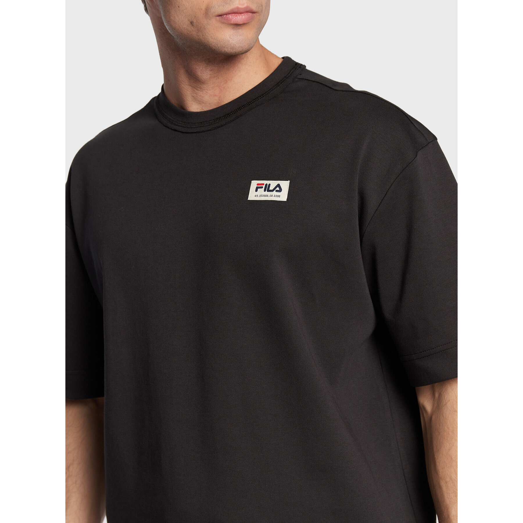 Fila T-Shirt Taipas FAM0149 Černá Oversize - Pepit.cz