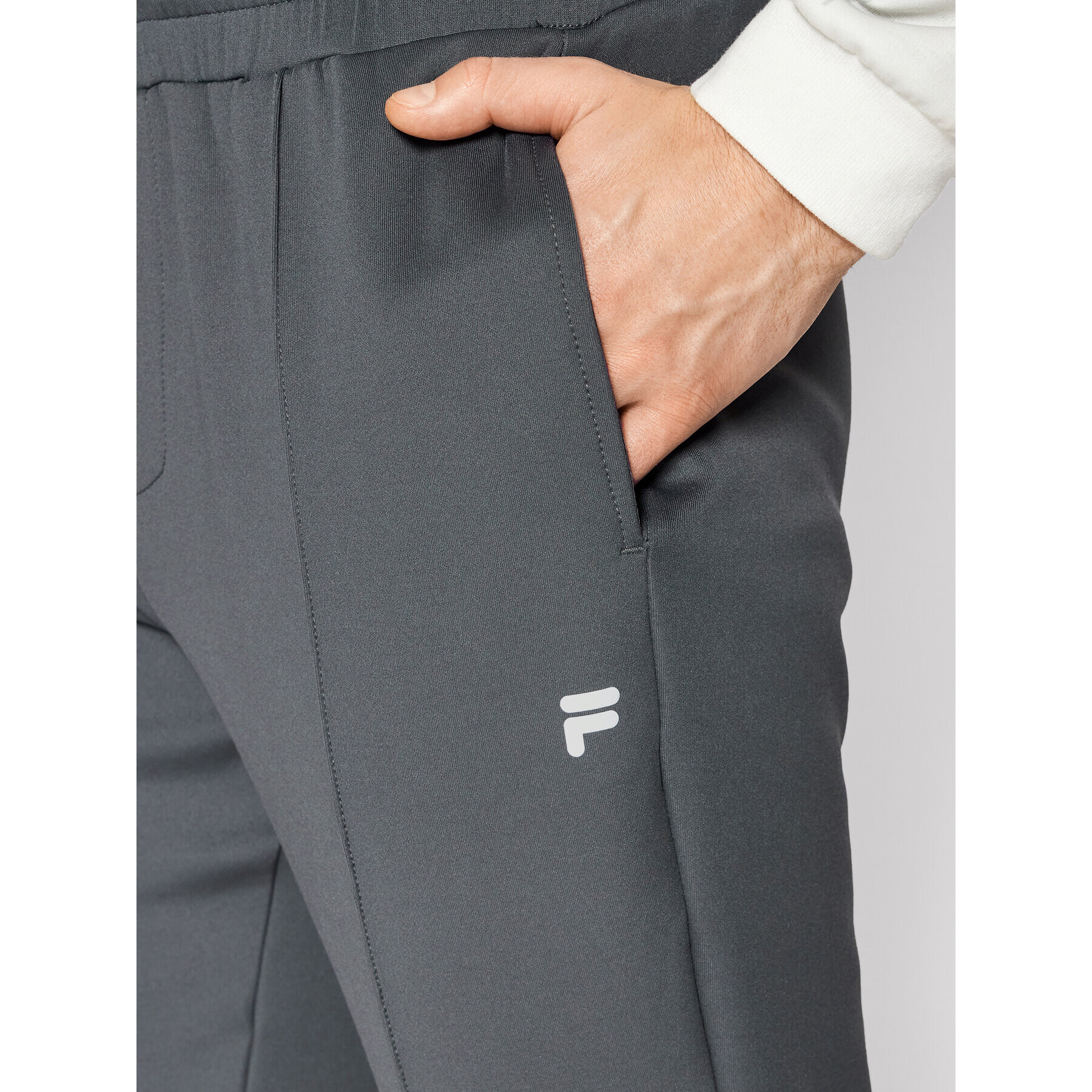 Fila Teplákové kalhoty Cetraro FAM0053 Šedá Regular Fit - Pepit.cz