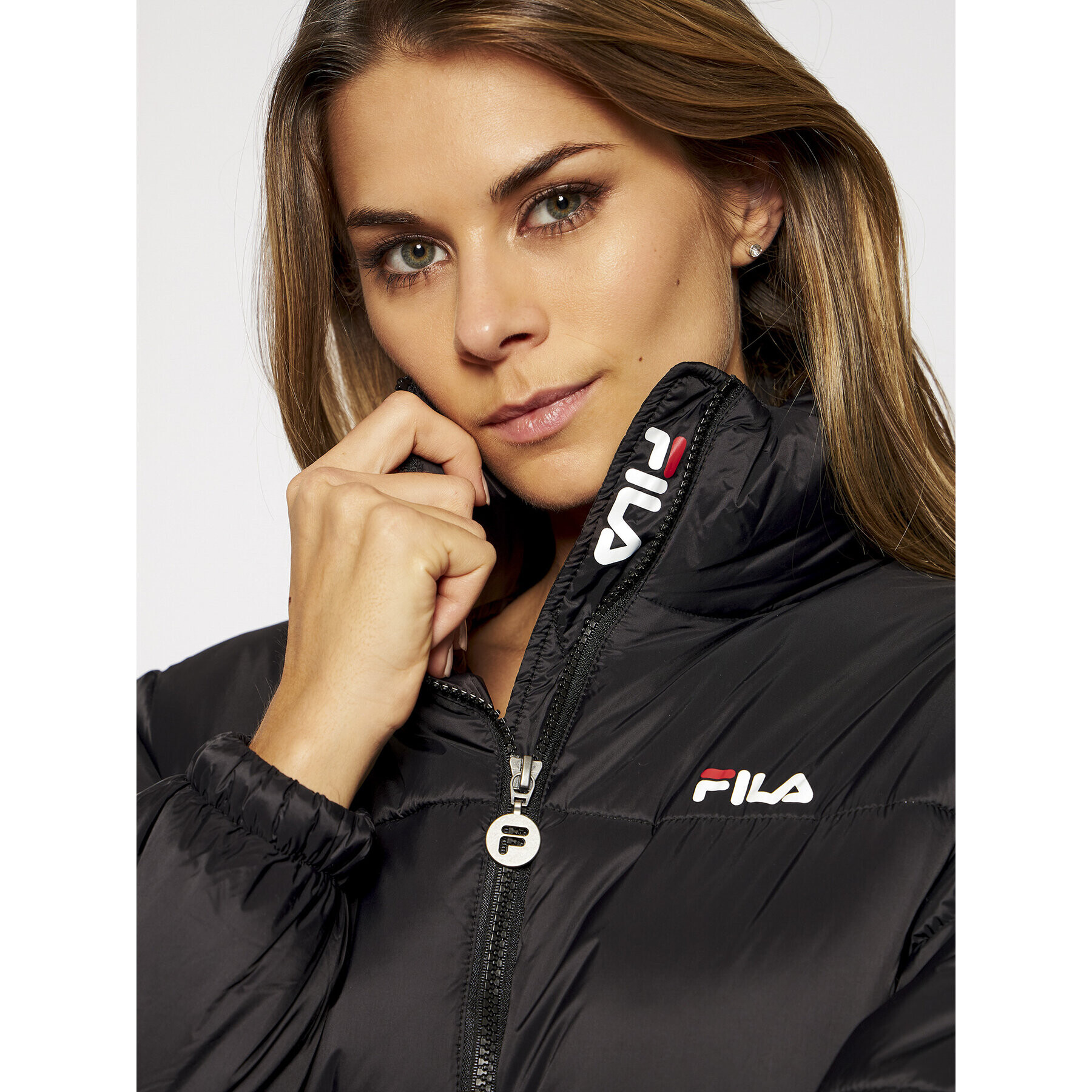 Fila Vatovaná bunda Susi 688379 Černá Regular Fit - Pepit.cz