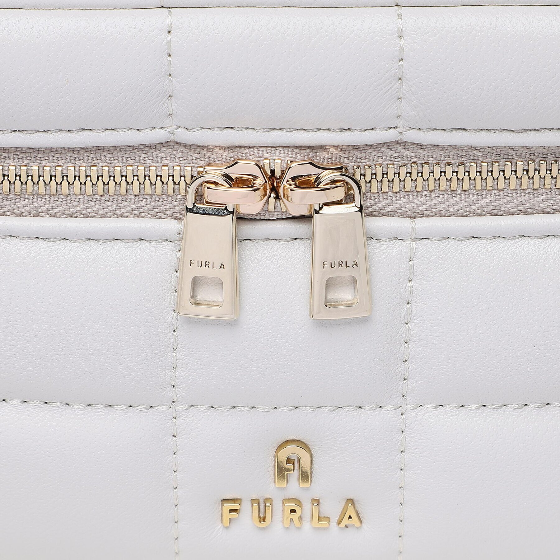 Furla Kabelka Camelia WE00361-BX1556-1704S-1-007-20-CN-E Béžová - Pepit.cz