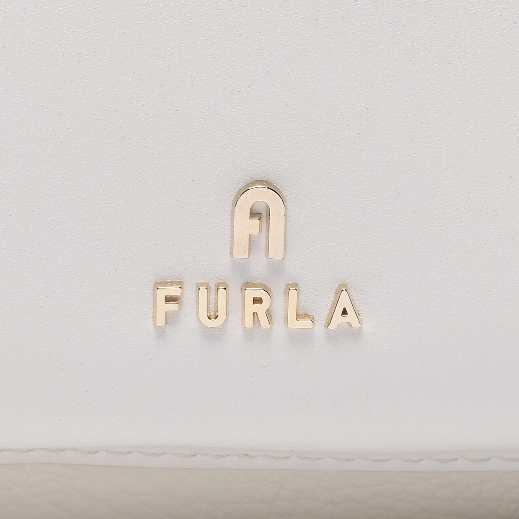 Furla Kabelka Favola WB00918-BX0176-1704S-1-007-20-RO-B Bílá - Pepit.cz