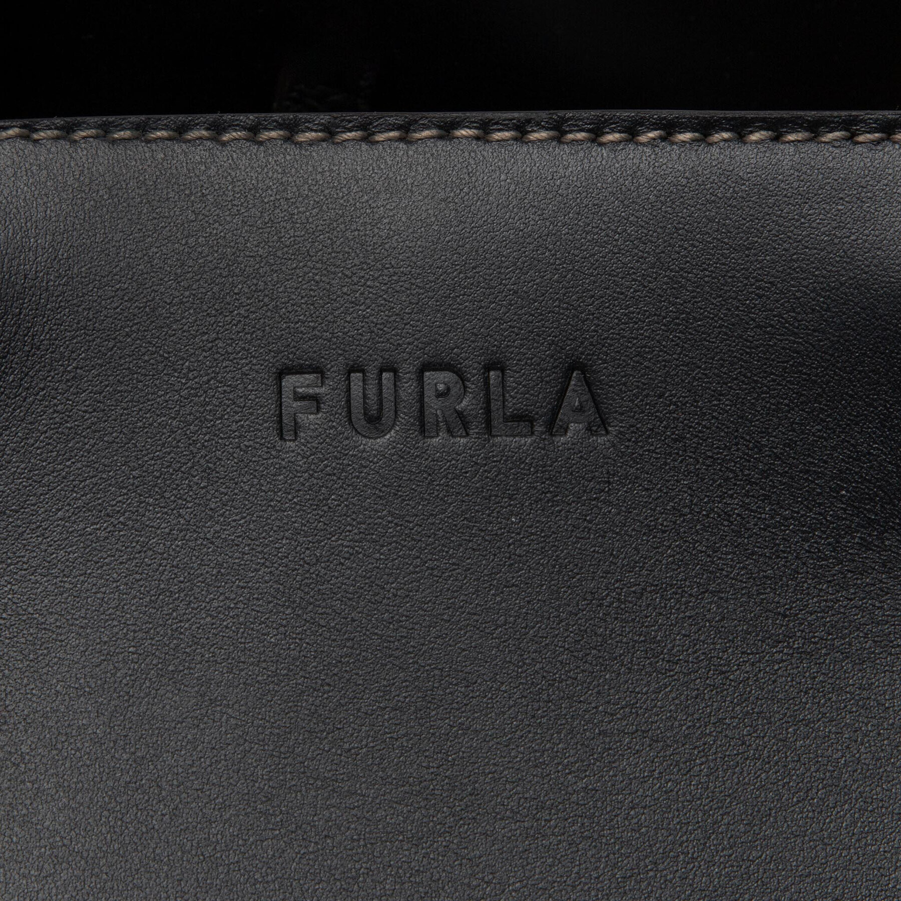 Furla Kabelka Miastella WB00333-BX0053-O6000-1-007-20-BG-B Černá - Pepit.cz