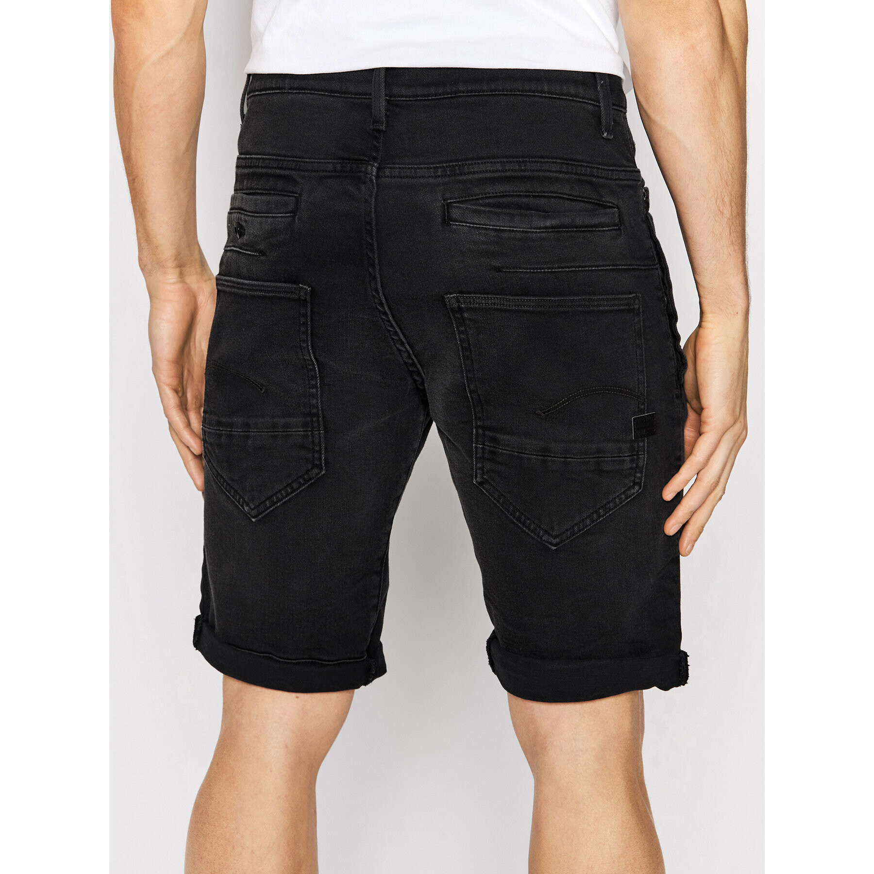 G-Star Raw Džínové šortky D-Staq D10064-B479-C942 Černá Slim Fit - Pepit.cz