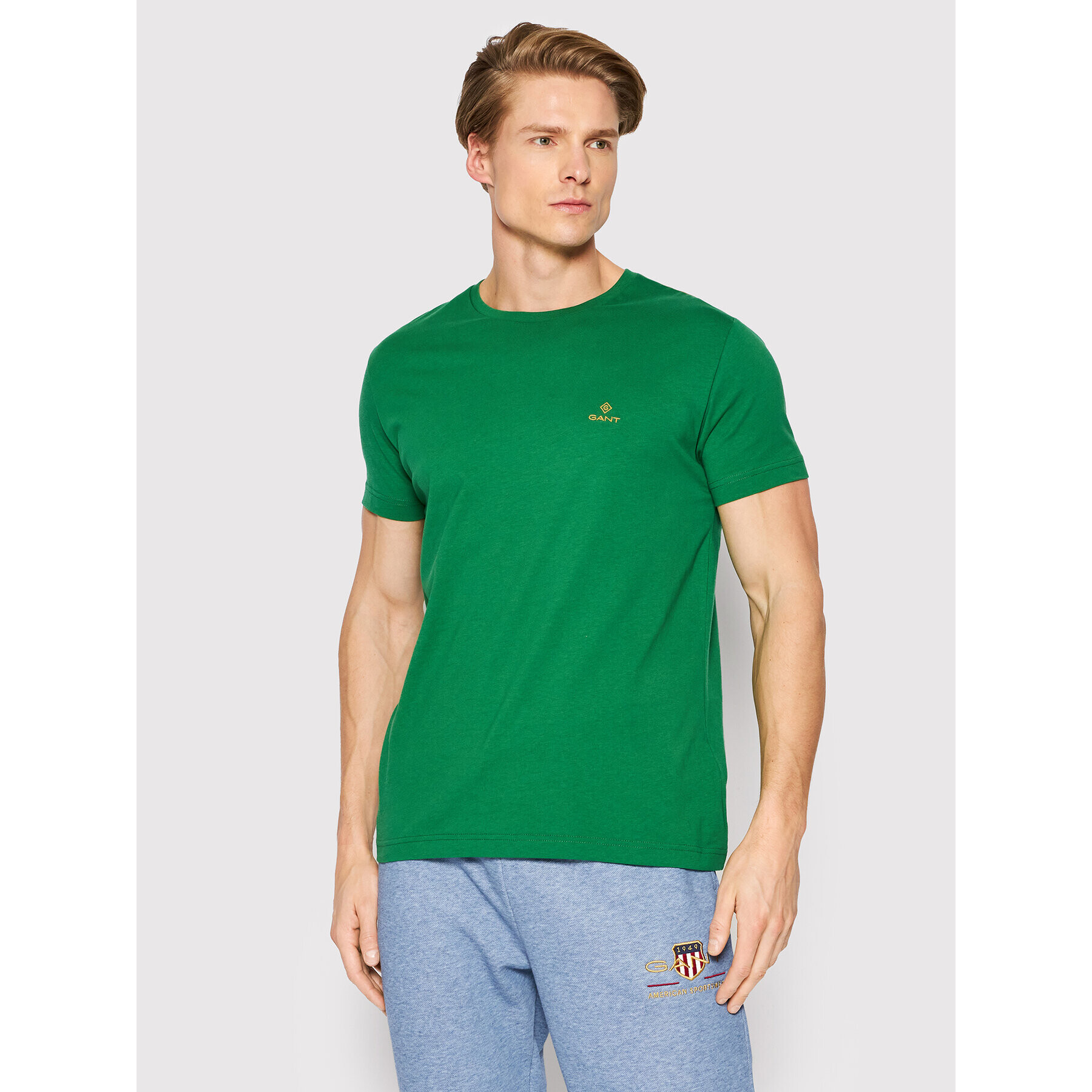 Gant T-Shirt Contrast Logo 2053004 Zelená Regular Fit - Pepit.cz