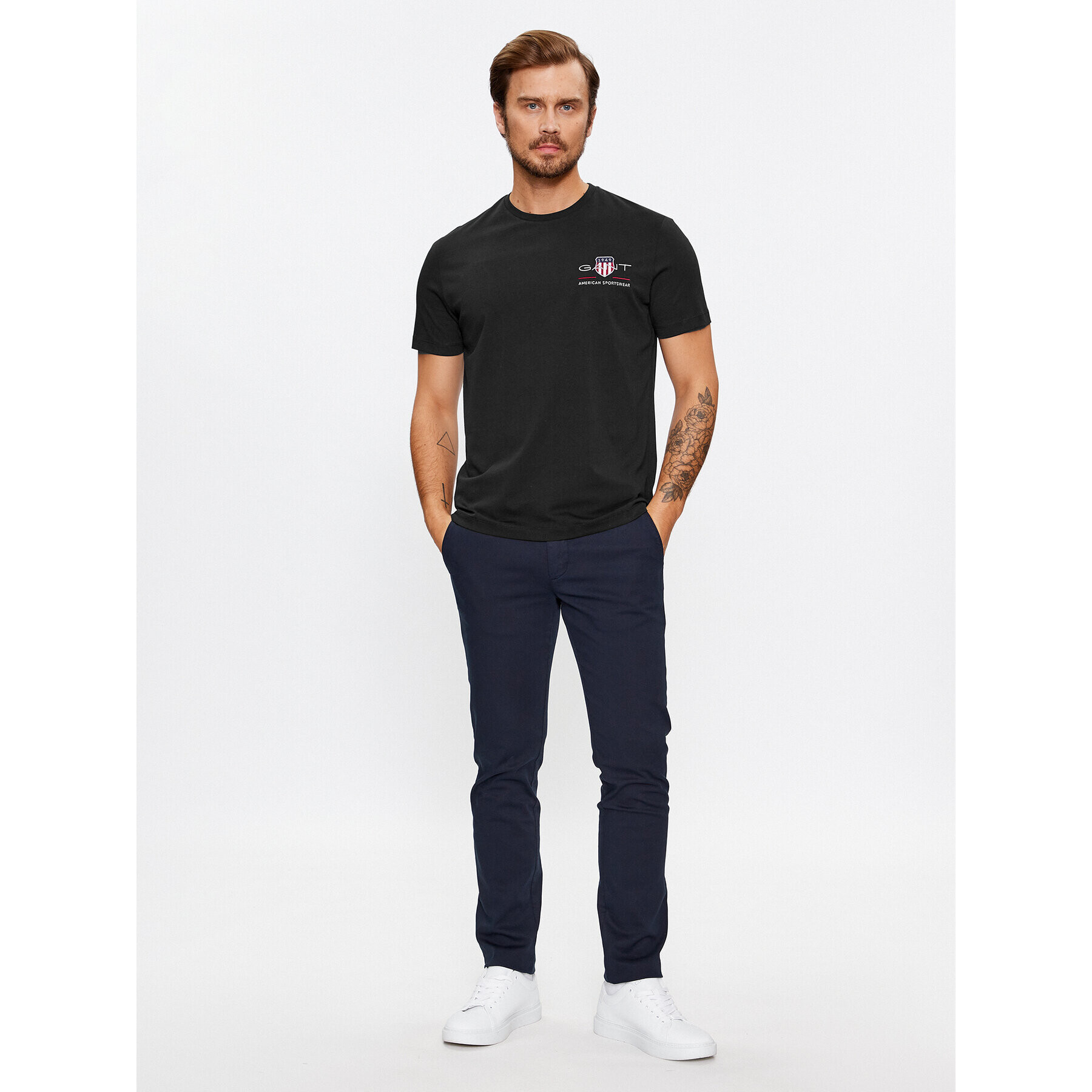 Gant T-Shirt Reg Archive Shield Emb Ss 2067004 Černá Regular Fit - Pepit.cz