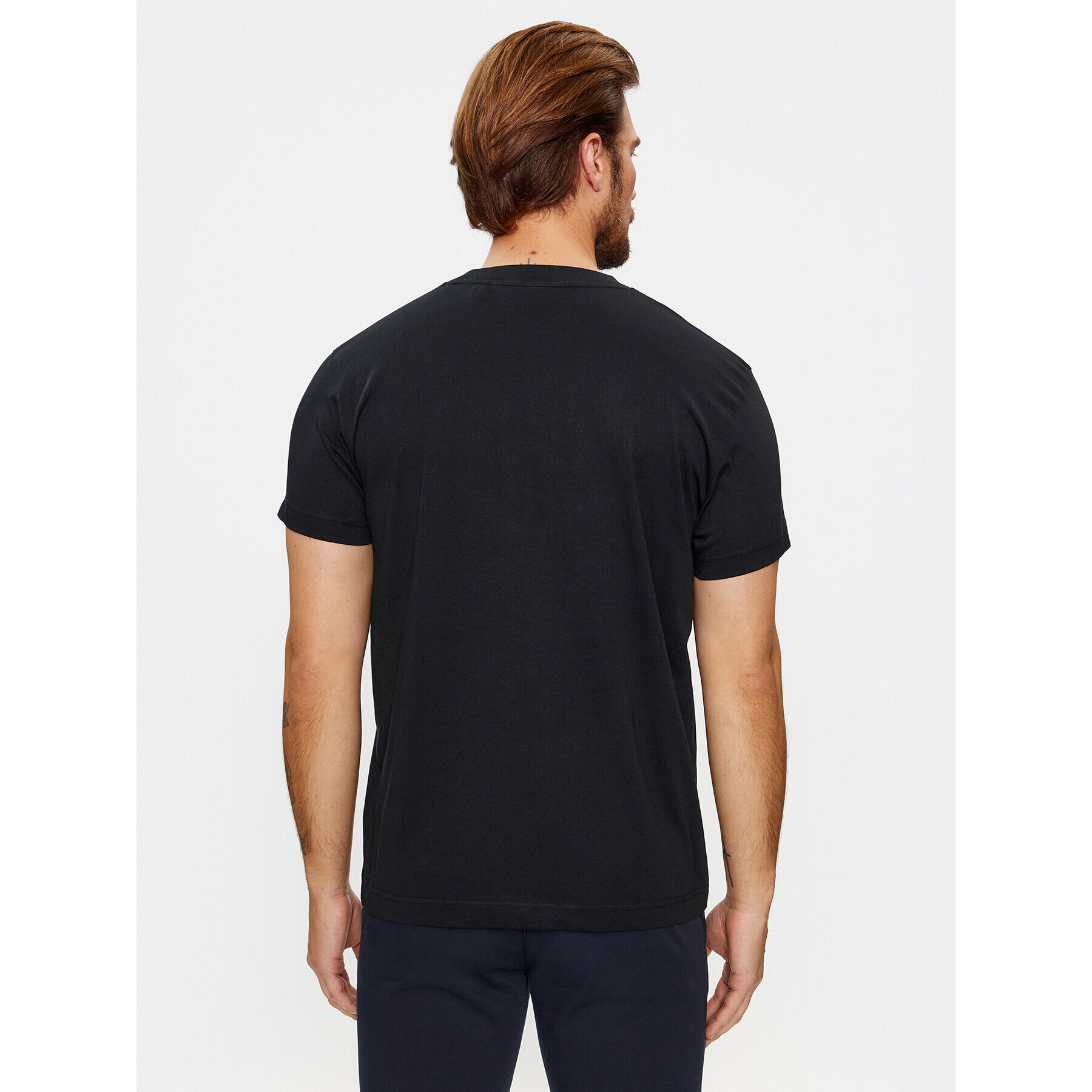 Gant T-Shirt Reg Tonal Shield Ss 2003140 Černá Regular Fit - Pepit.cz