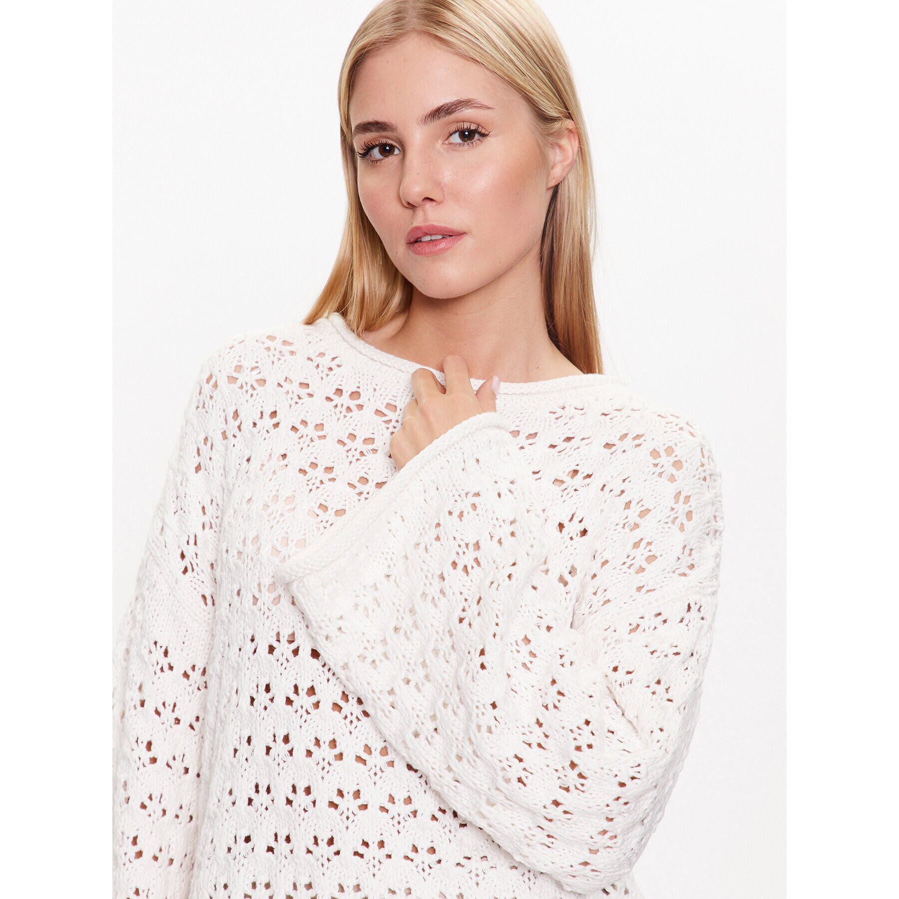 Gina Tricot Svetr Knitted openwork sweater 19466 Bílá Regular Fit - Pepit.cz