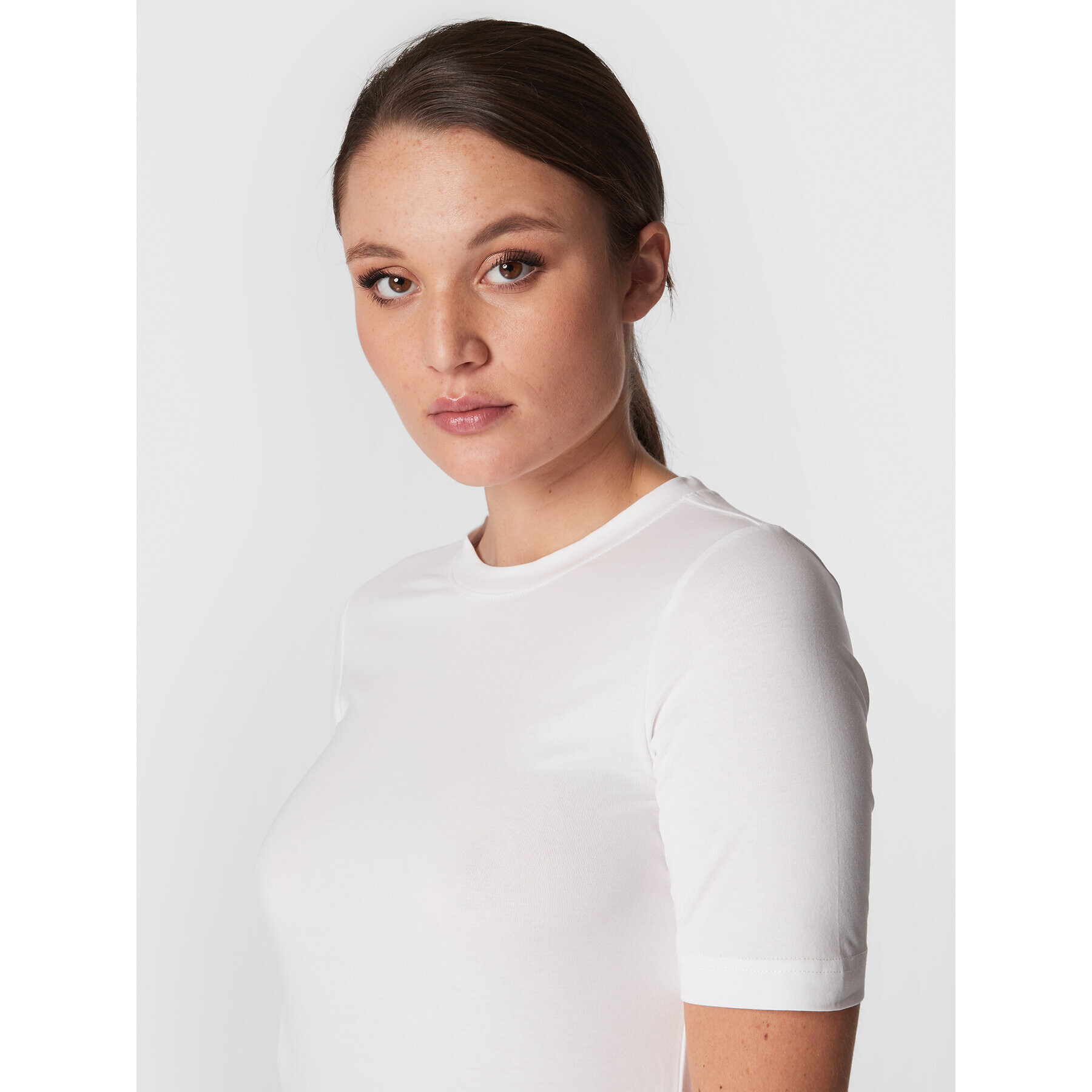 Gina Tricot T-Shirt Basic 17937 Bílá Regular Fit - Pepit.cz