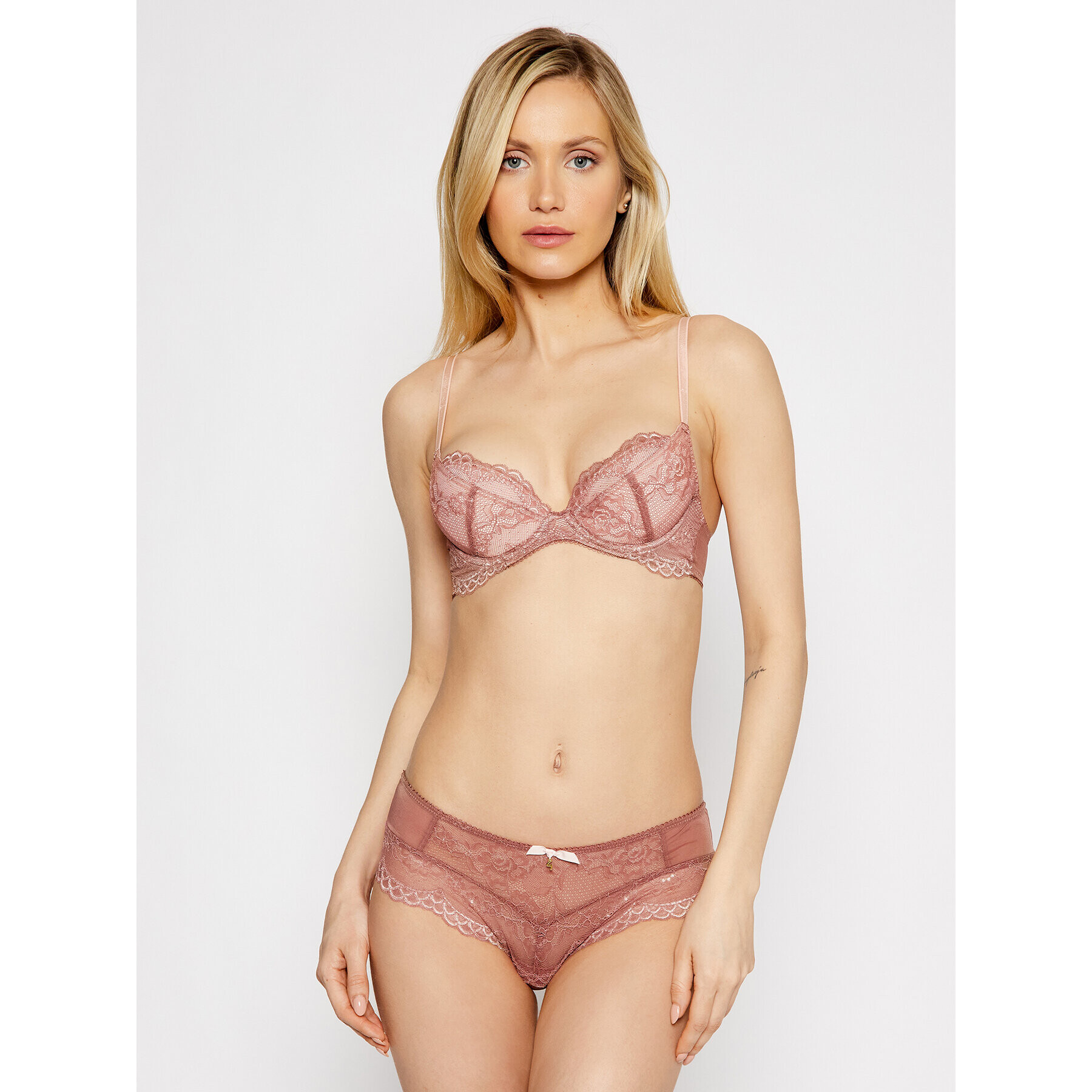 Gossard Podprsenka Push-up Superboost Lace 7711 Růžová - Pepit.cz