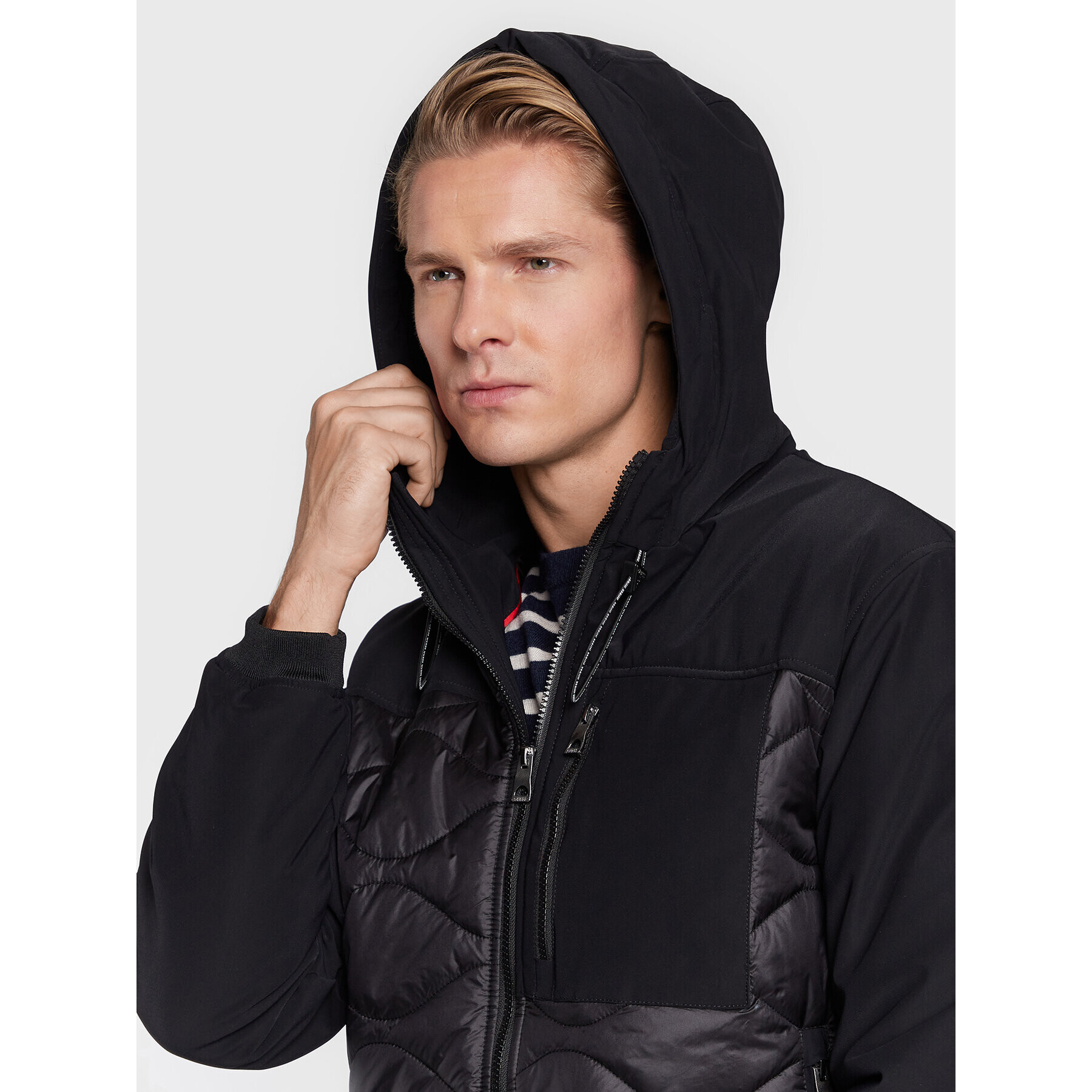 Guess Bunda pro přechodné období M2BL26 WEZ70 Černá Regular Fit - Pepit.cz