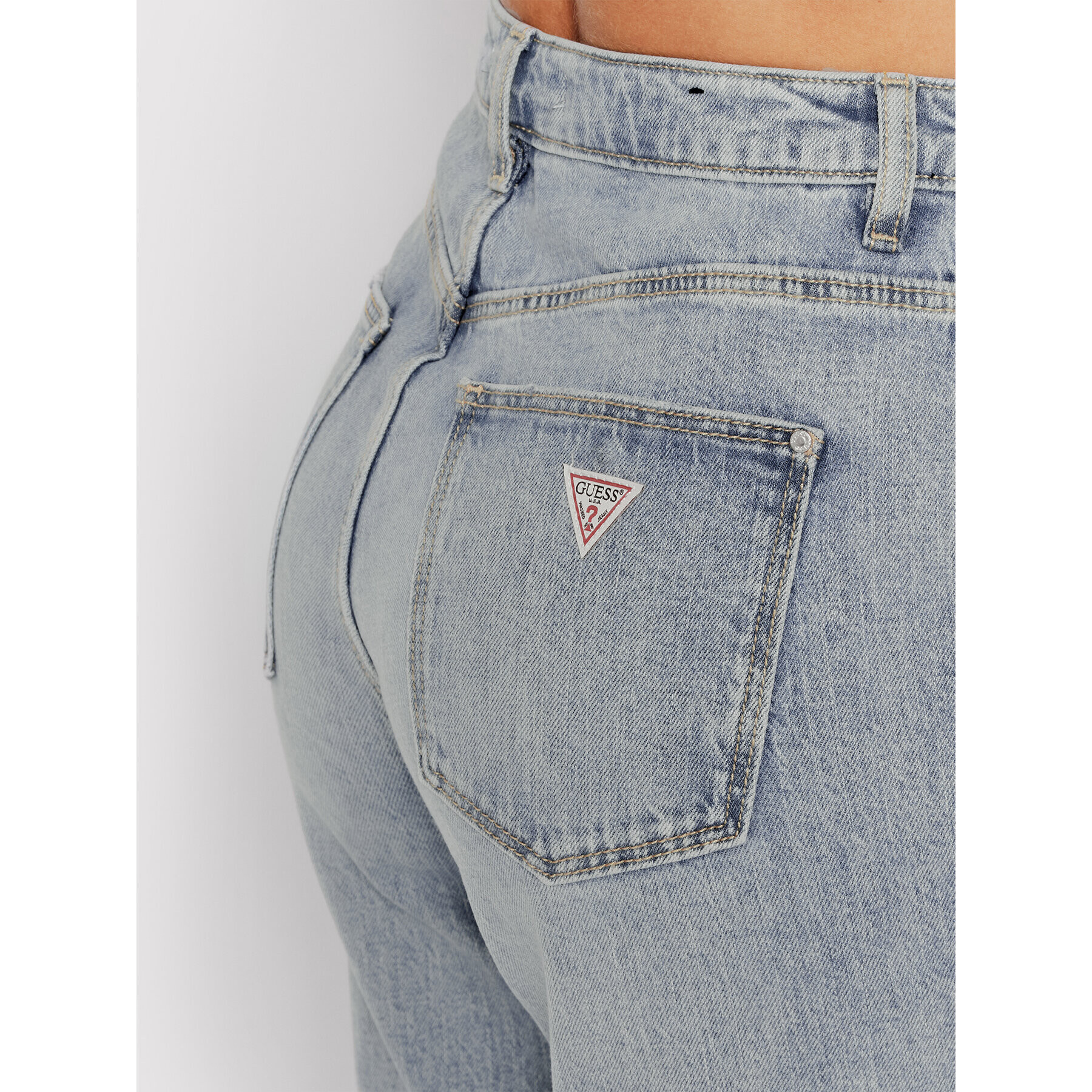 Guess Jeansy W2YA21 D4NH6 Modrá Mom Fit - Pepit.cz