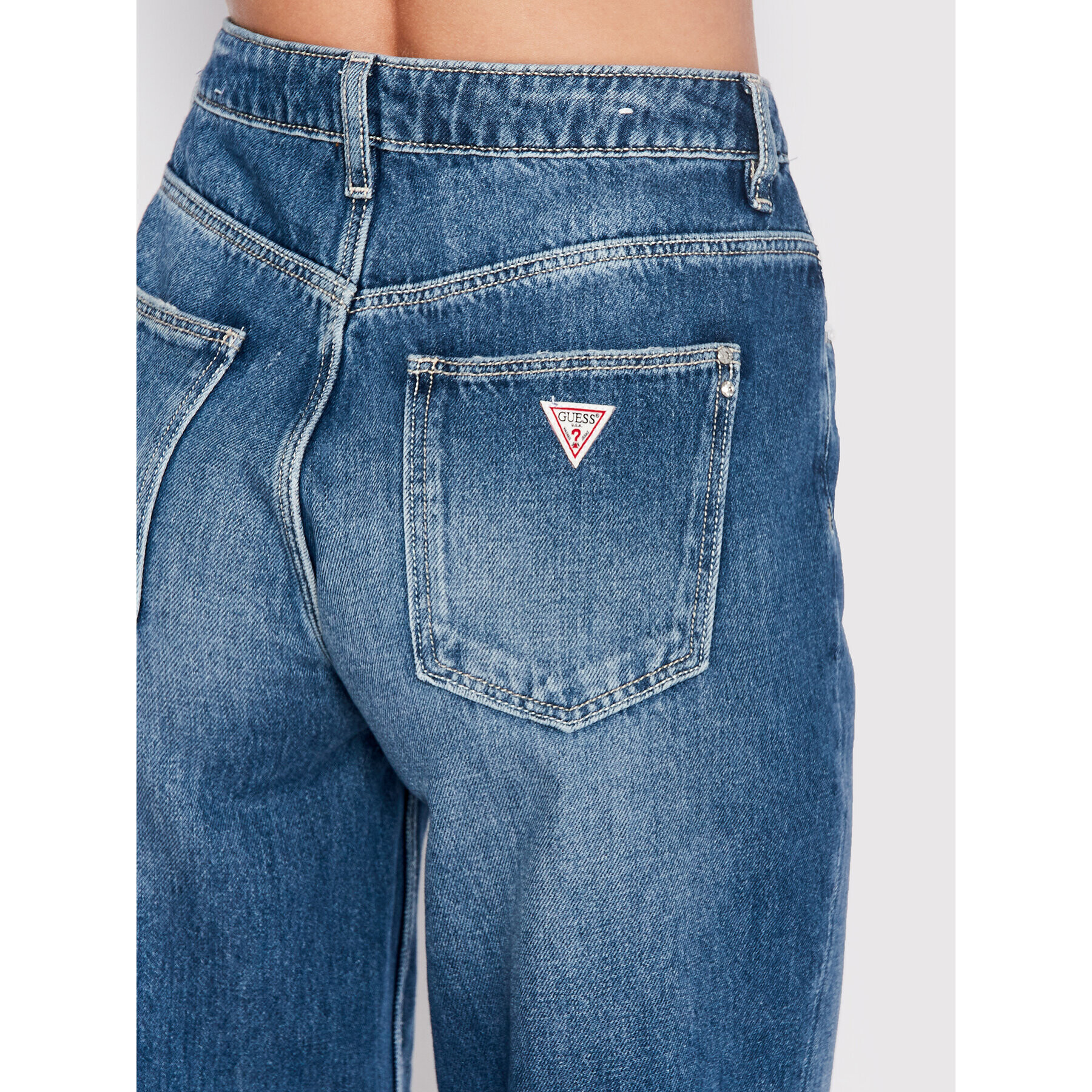 Guess Jeansy W2YA21 D4PX1 Modrá Mom Fit - Pepit.cz