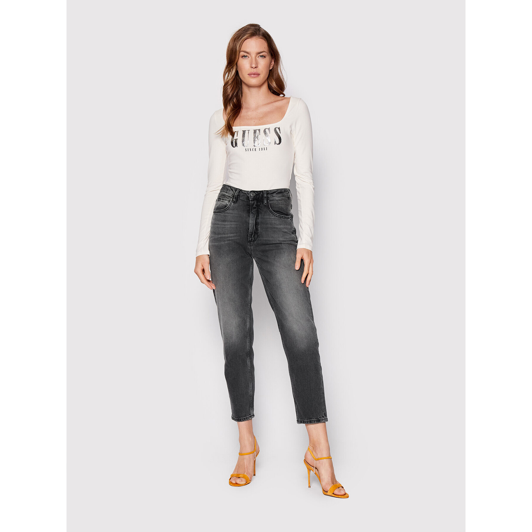 Guess Jeansy W2YA21 D4QD2 Šedá Mom Fit - Pepit.cz