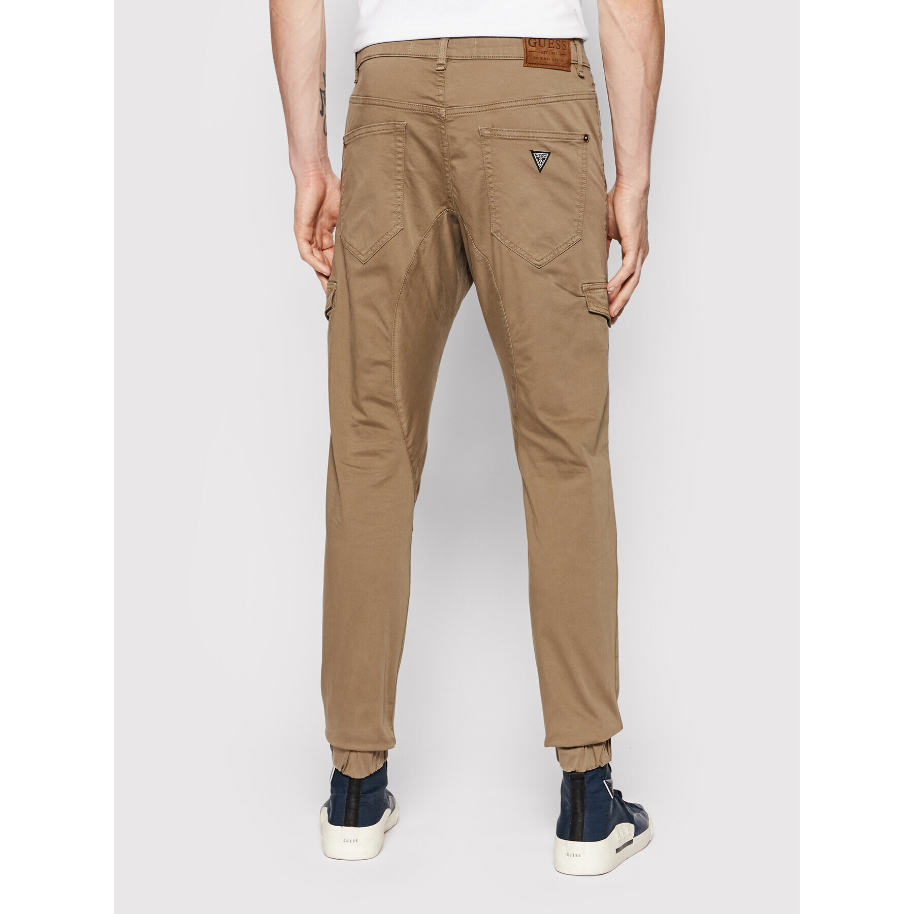 Guess Joggers kalhoty New Combat M1BB17 WDD52 Hnědá Slim Fit - Pepit.cz